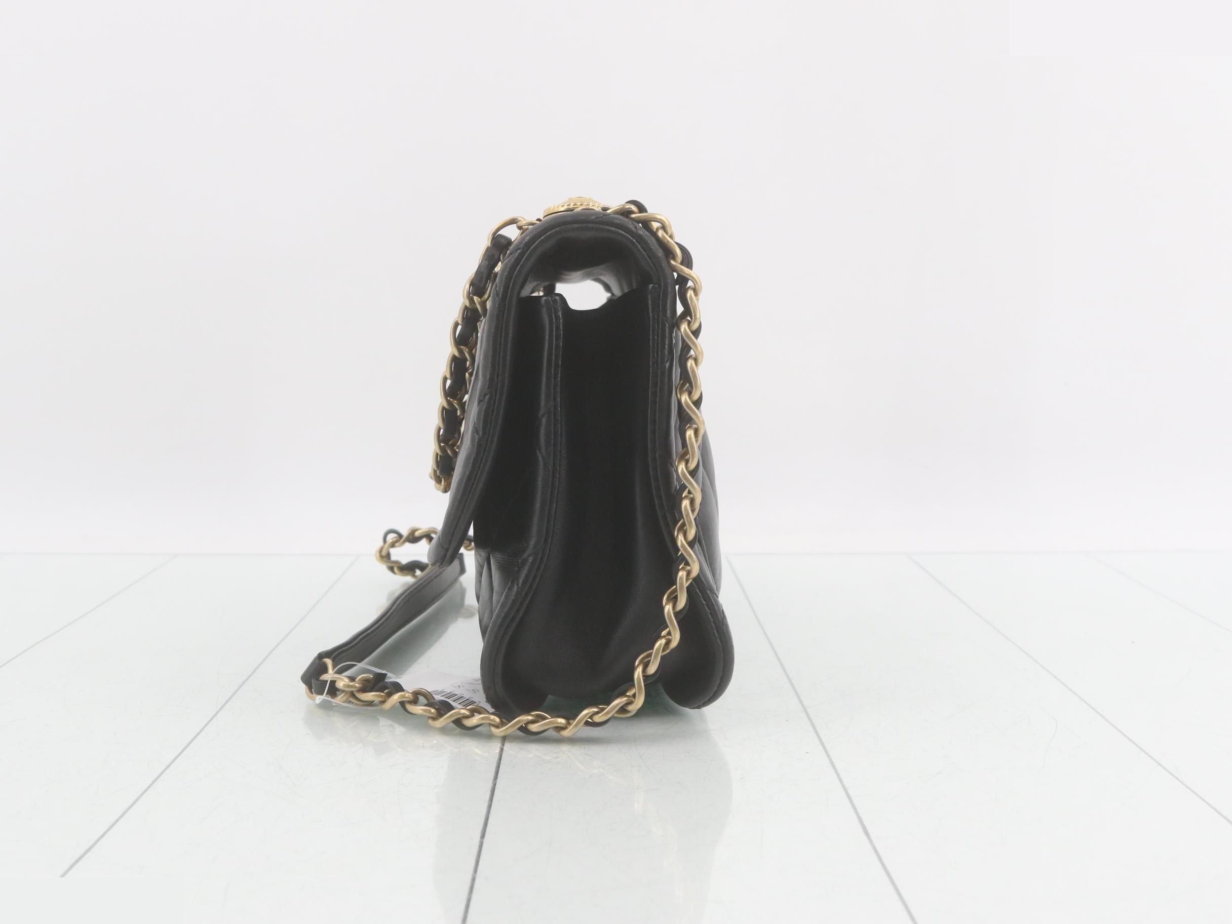 Lambskin, Gold hardware, 2-way handbag — view 4