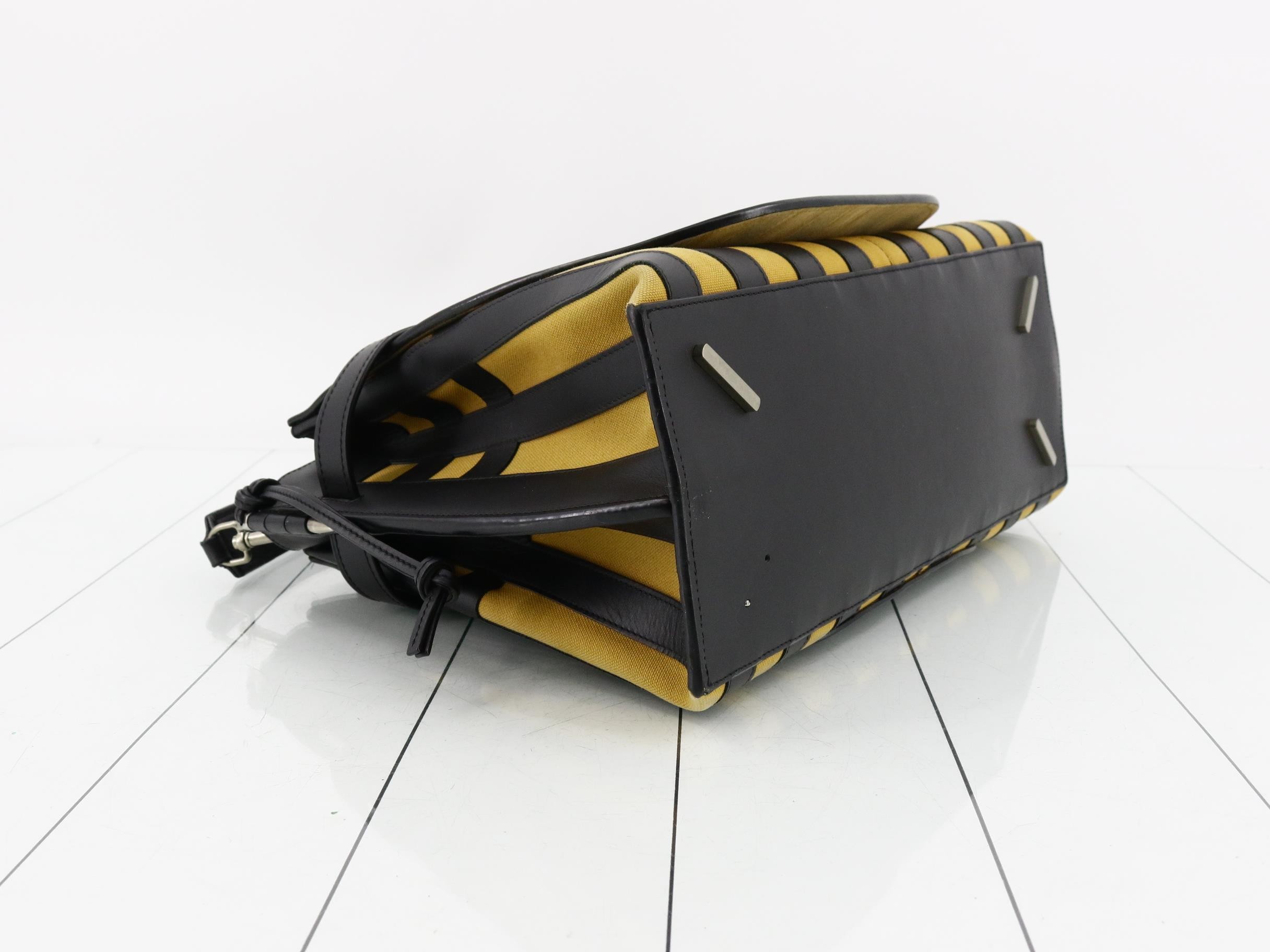 Gate handbag, black — view 5