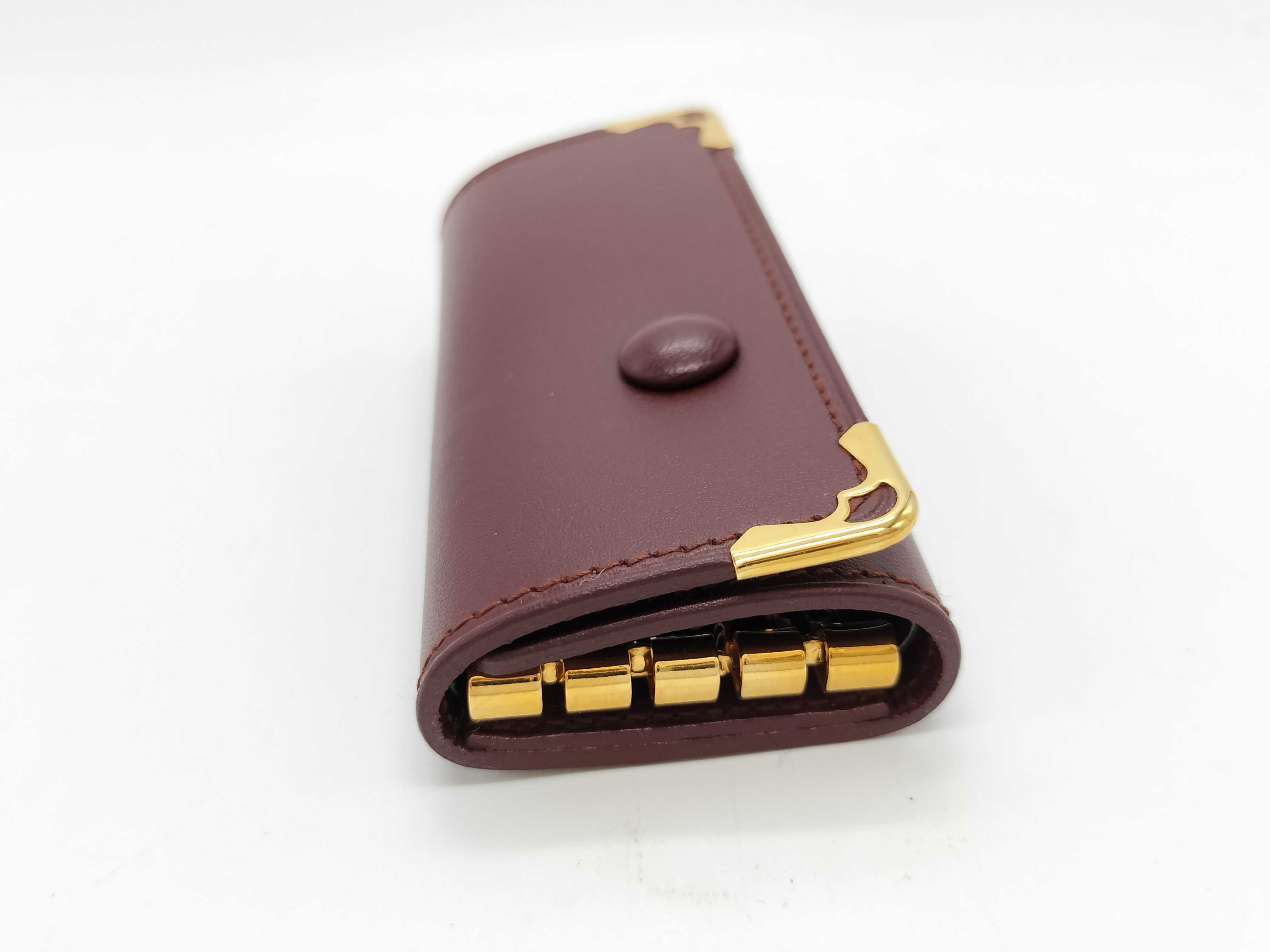 Must Line 4-Key Case — view 3