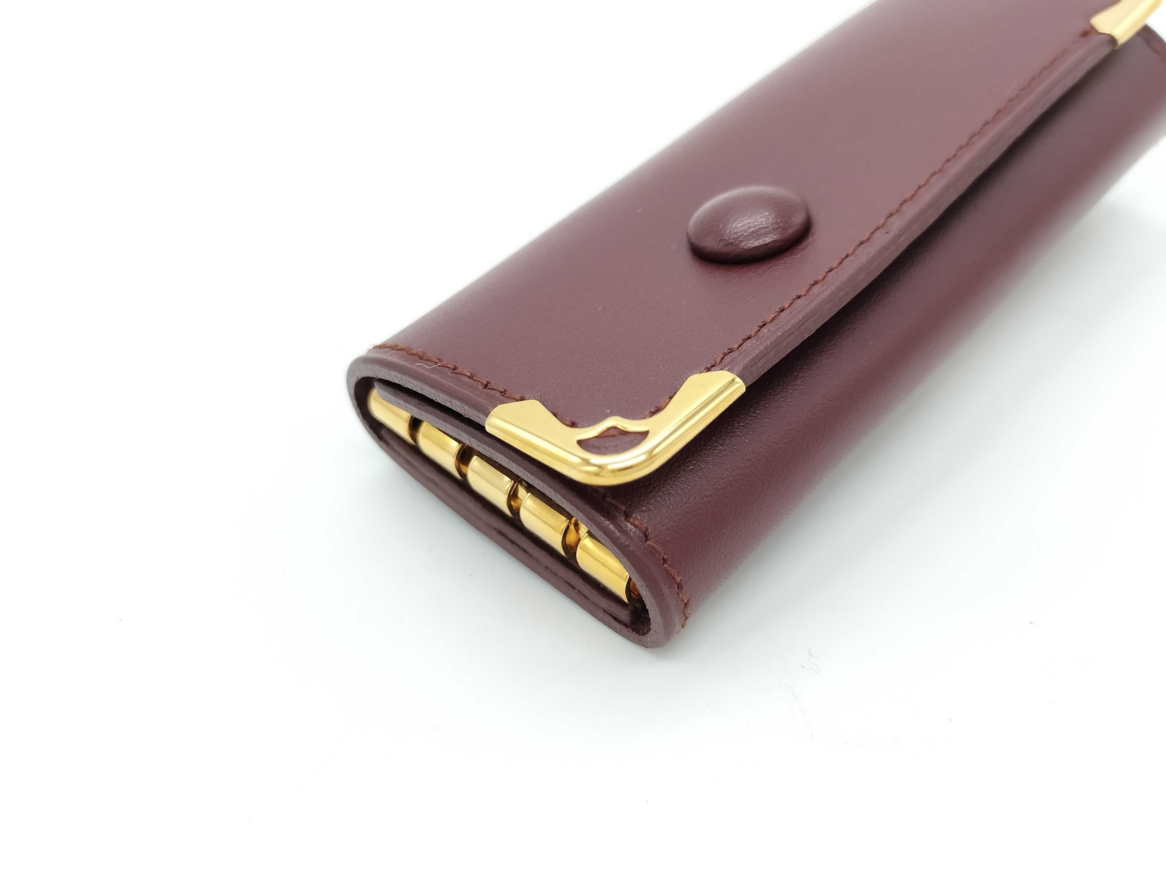Must Line 4-Key Case — view 4