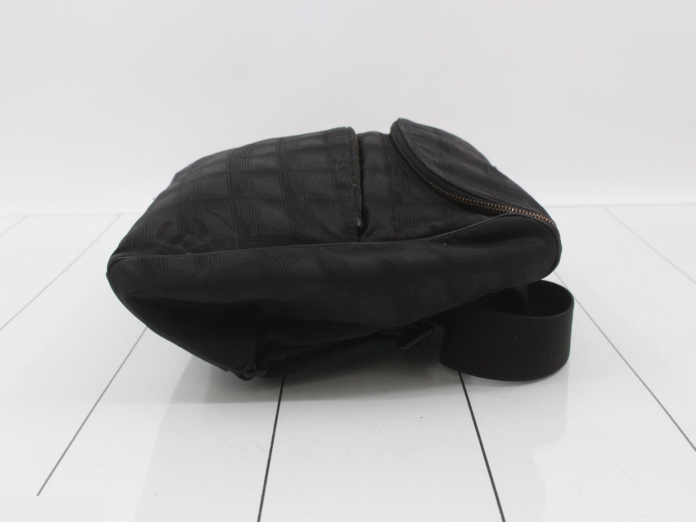 New Travel Line (Bags) / Backpacks — view 3