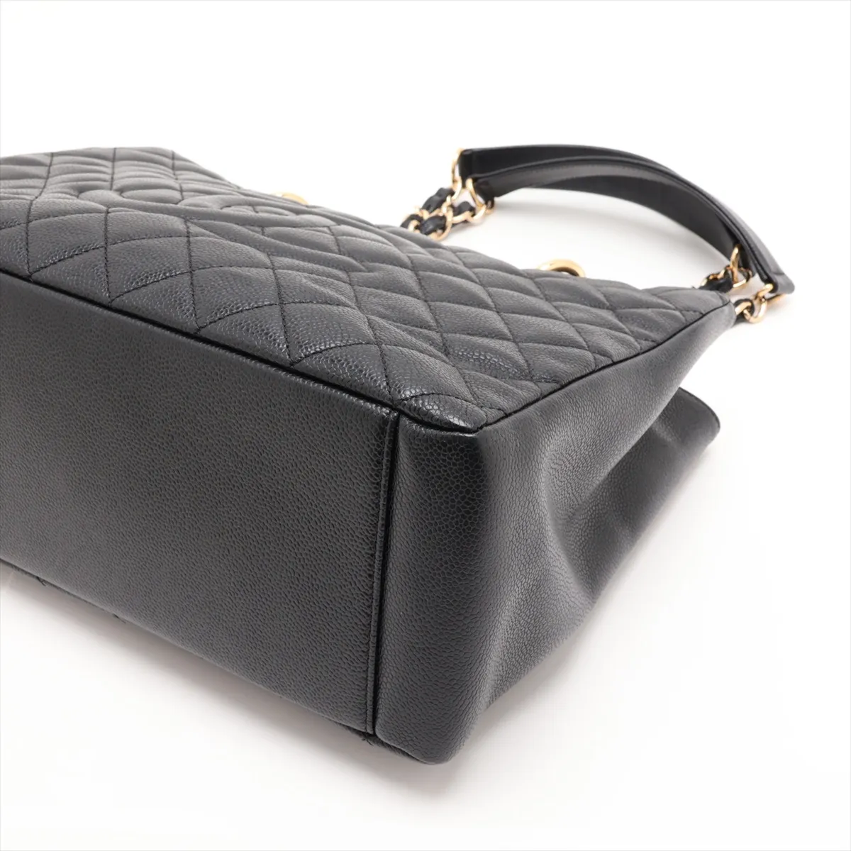 GST Caviar Skin Chain Tote Bag, Black with Gold Hardware, 161584335, Serial Number 16 — view 3