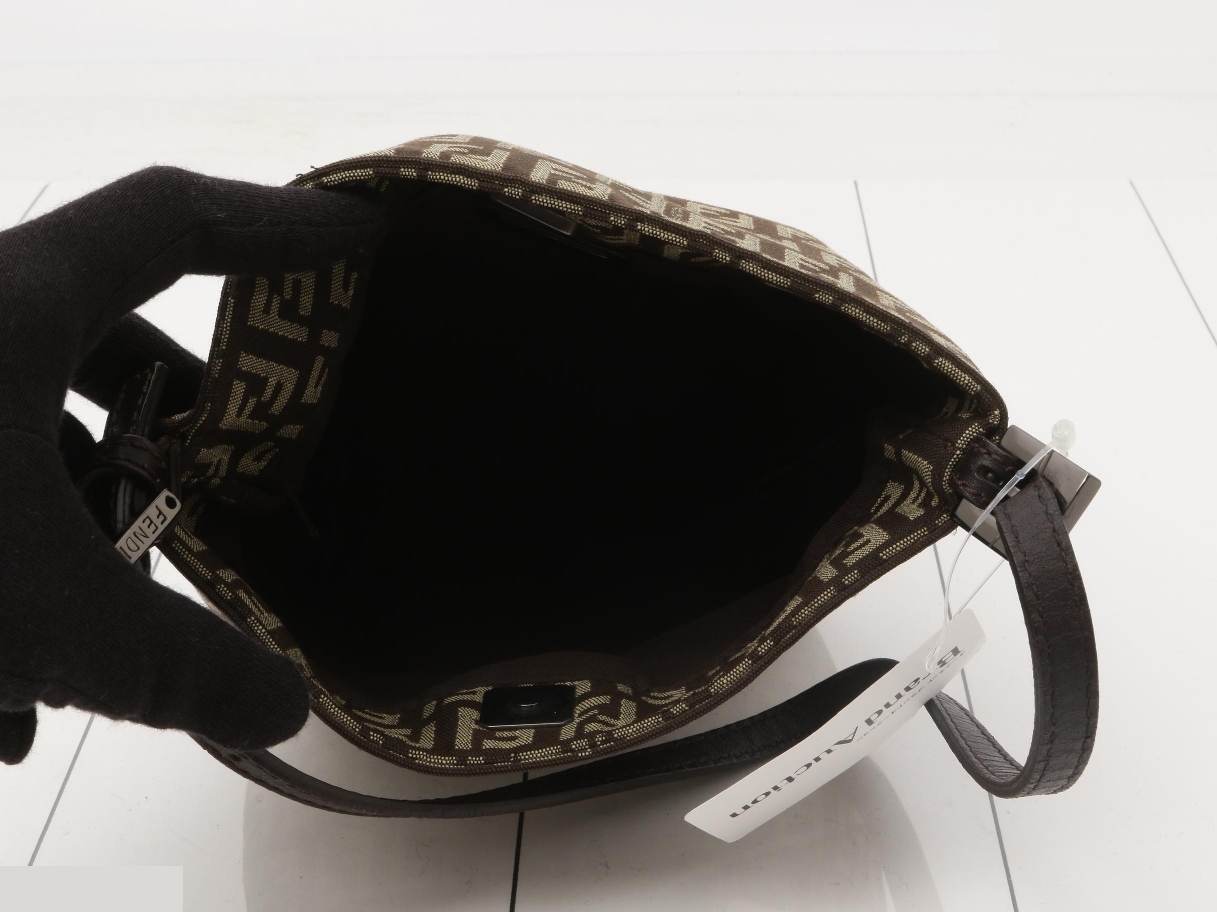 Zucchino (Bag) - Shoulder Bag — view 4
