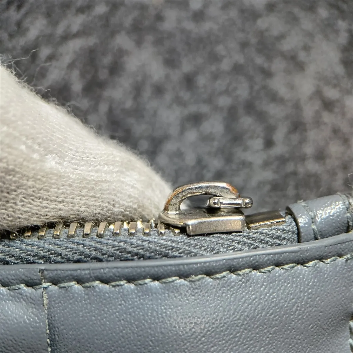 Maxi Intrecciato Leather Fragment Case, Gray — view 5