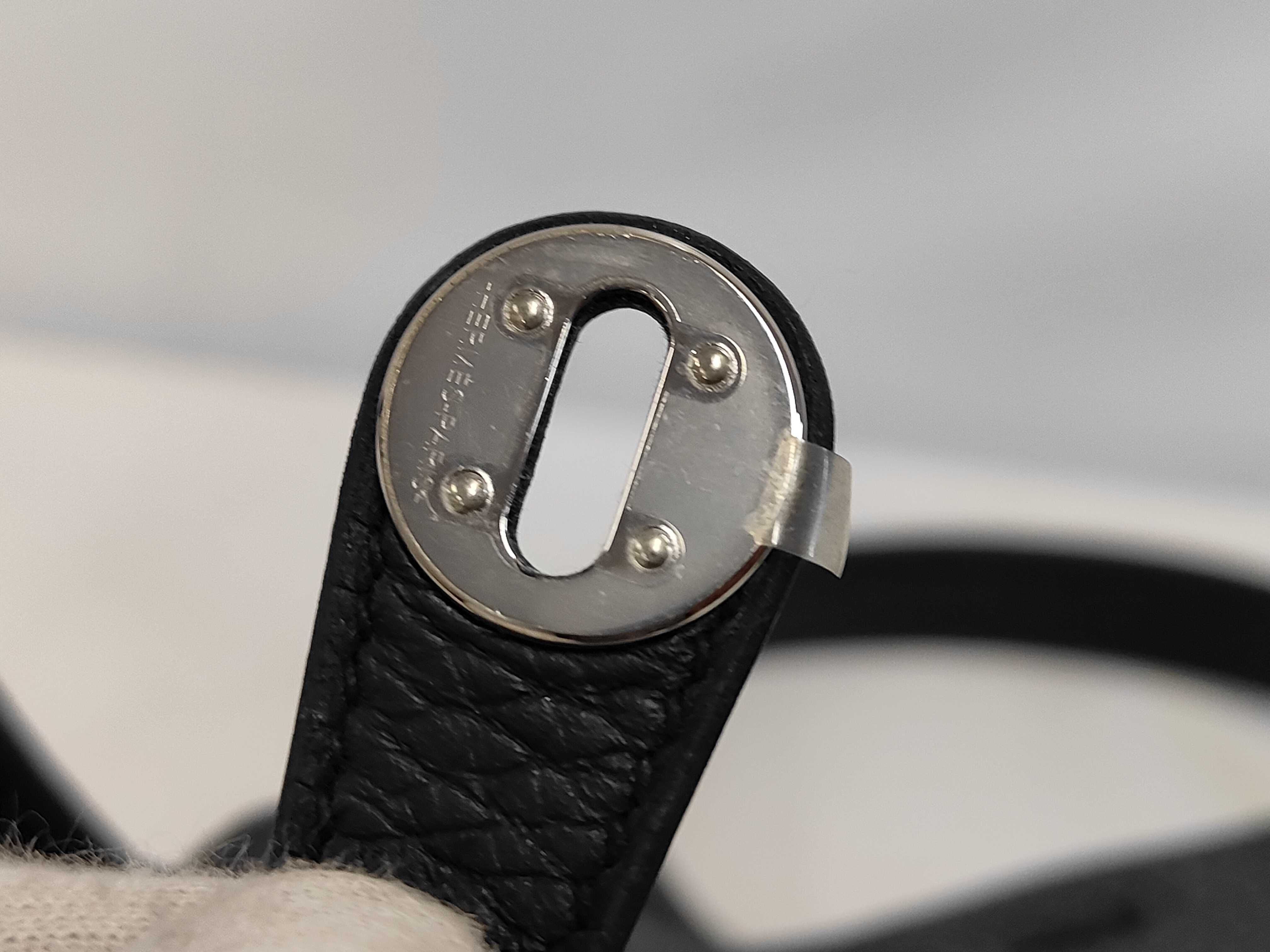 Lindy Mini Taurillon Leather Handbag, Black, Silver Hardware, Z Stamp — view 9