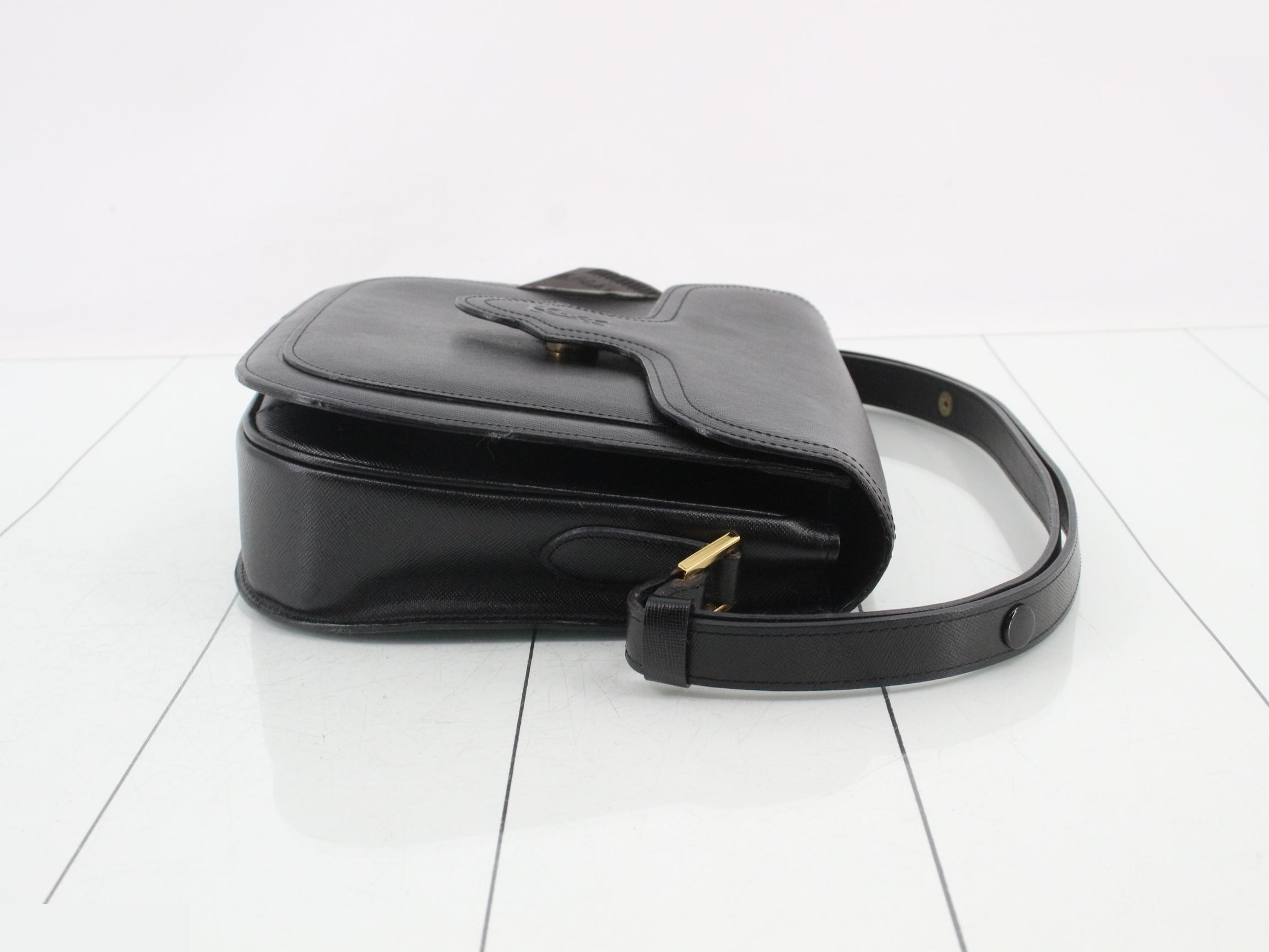 logo one-shoulder bag, leather, black, gold hardware — view 3