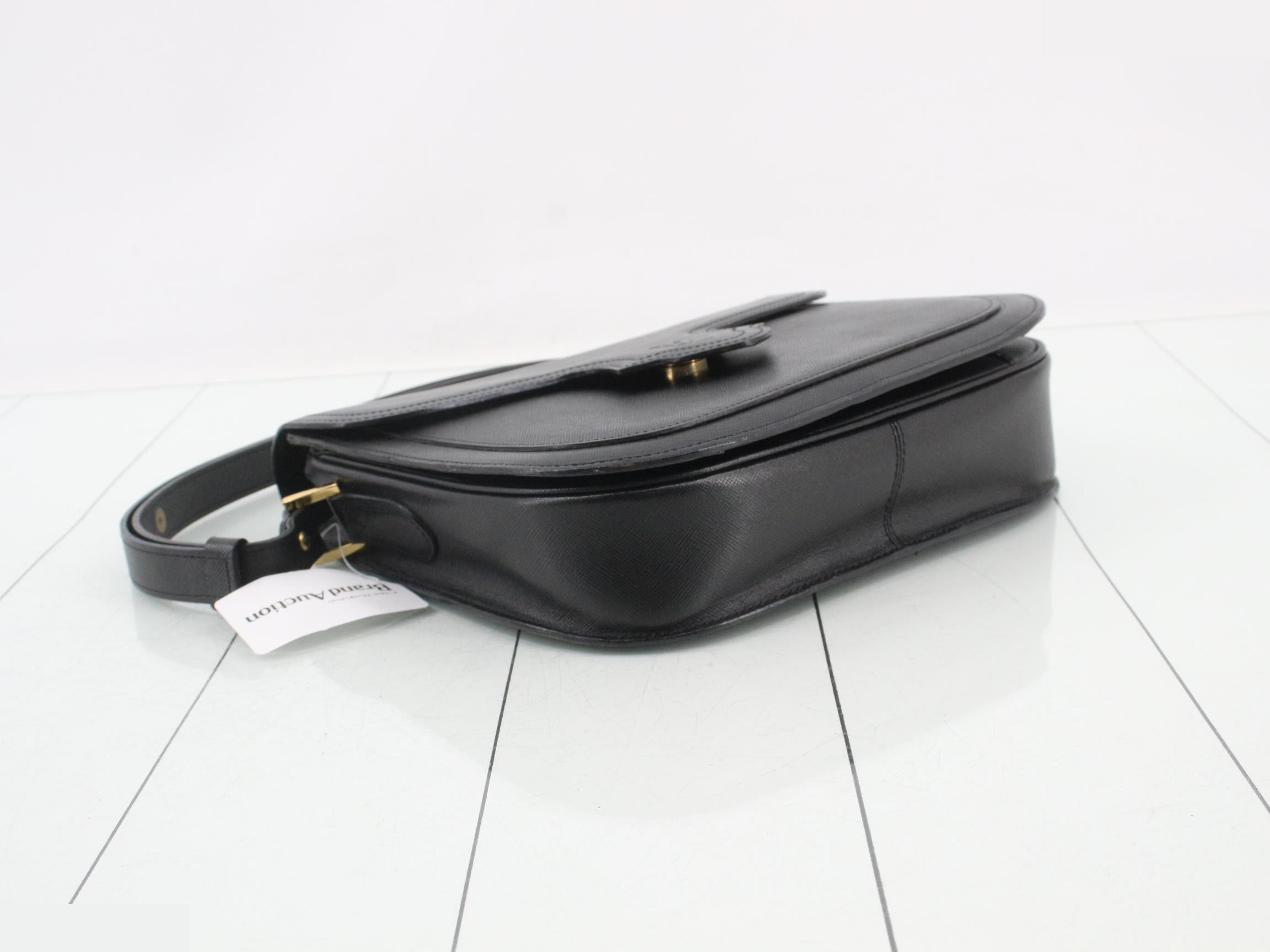logo one-shoulder bag, leather, black, gold hardware — view 5