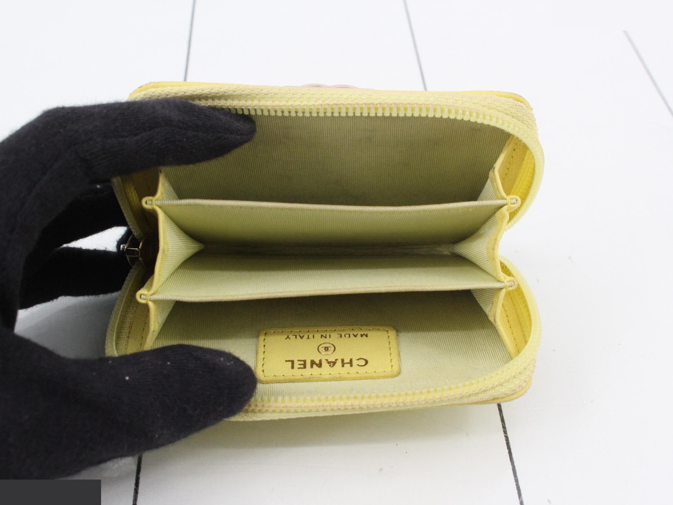 Boy Chanel coin case — view 4