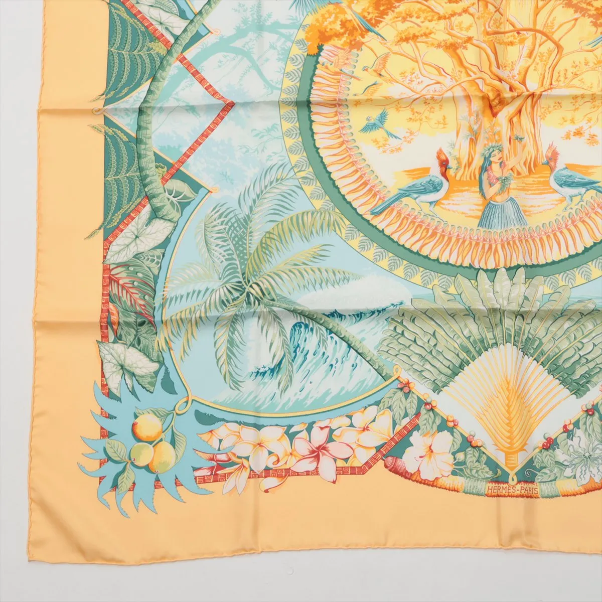 Carre 90 ALOHA Scarf Silk Yellow — view 5