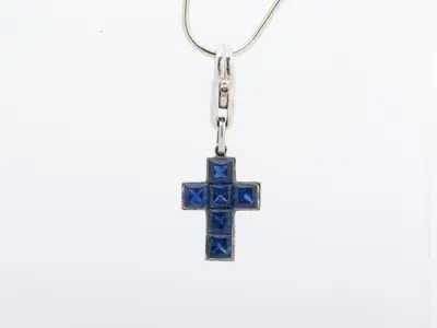 Pendant top: 1.8g