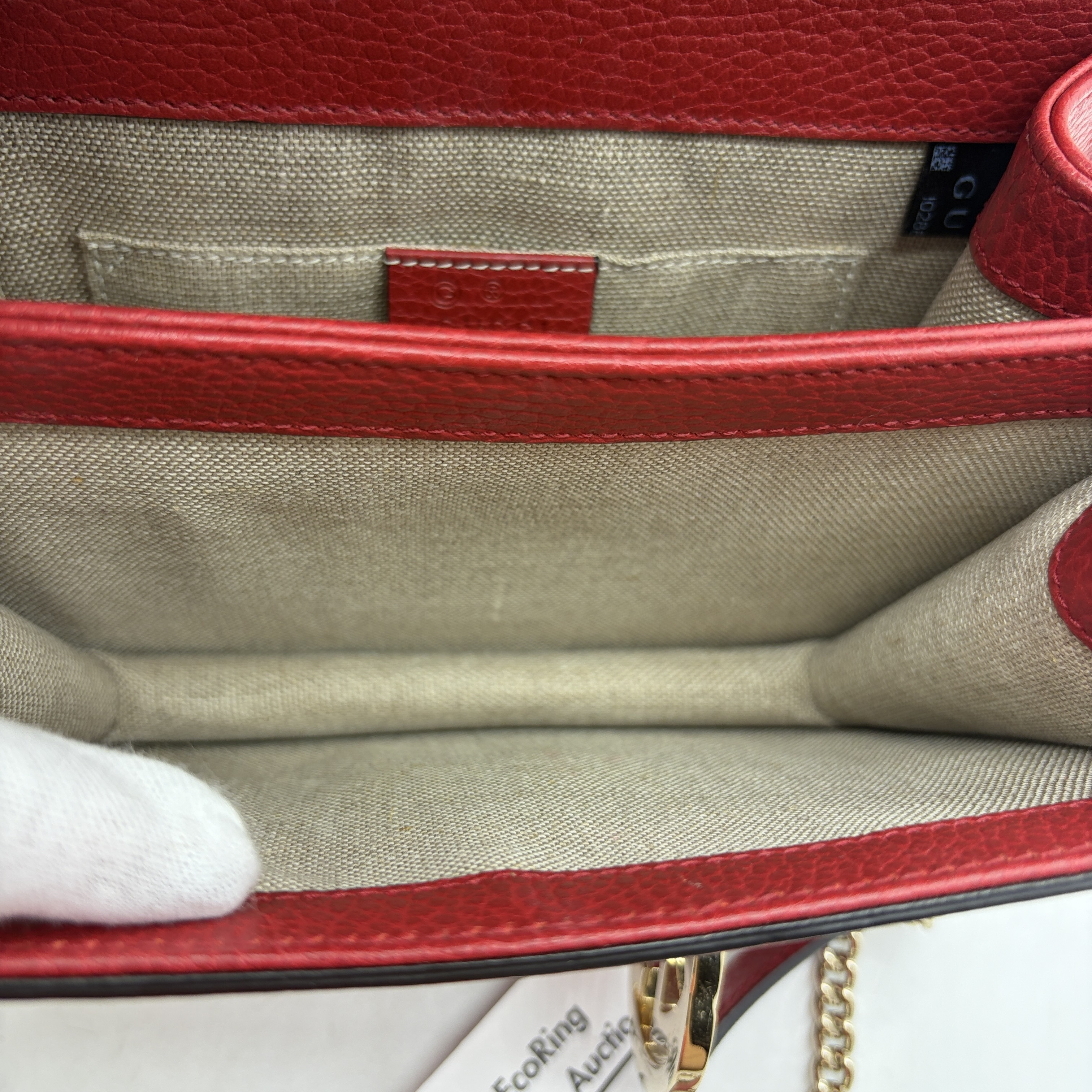 Interlocking G Shoulder Bag — view 10