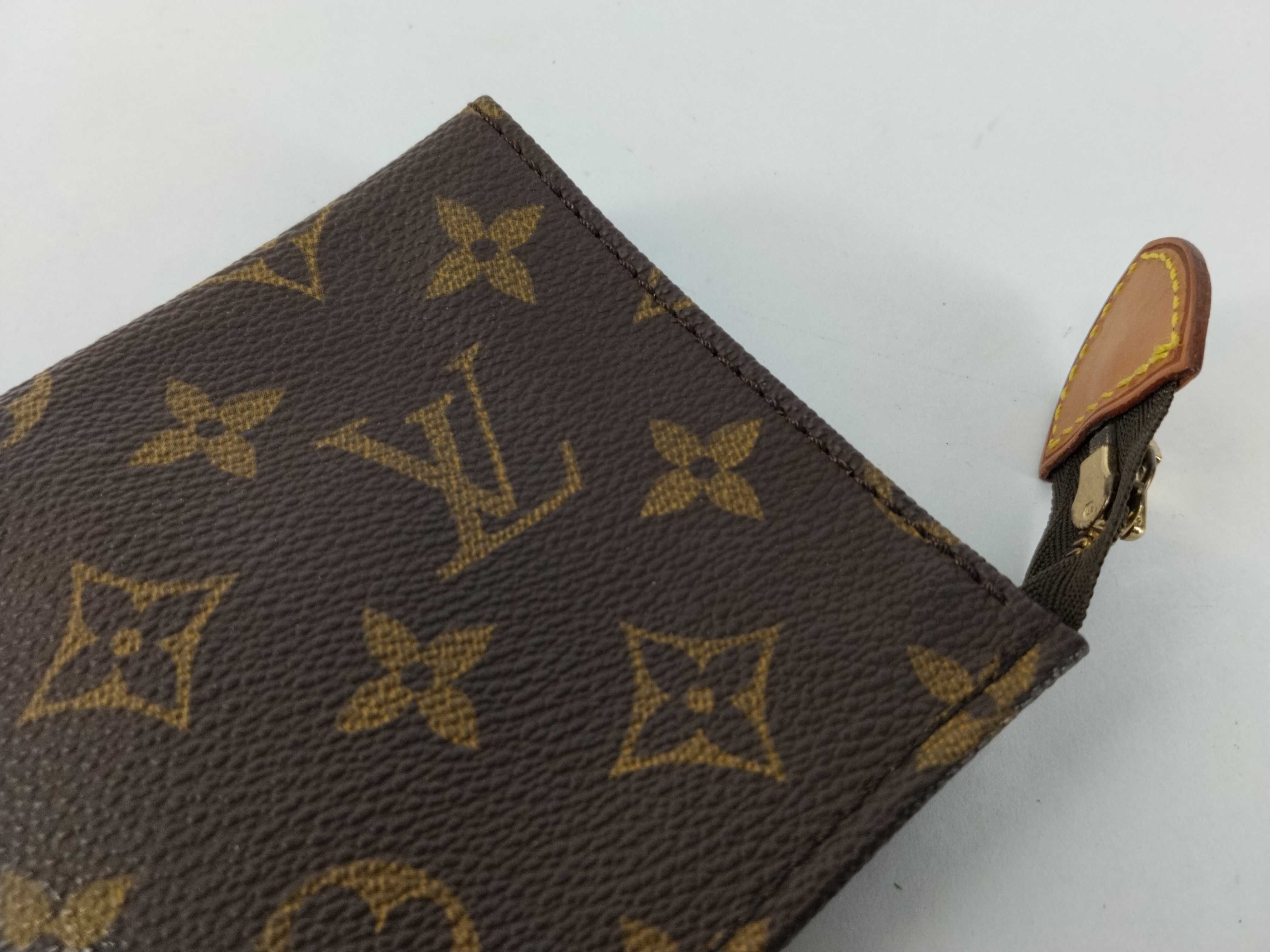 Monogram M47546 Monogram Pouch Toilette 15 — view 9