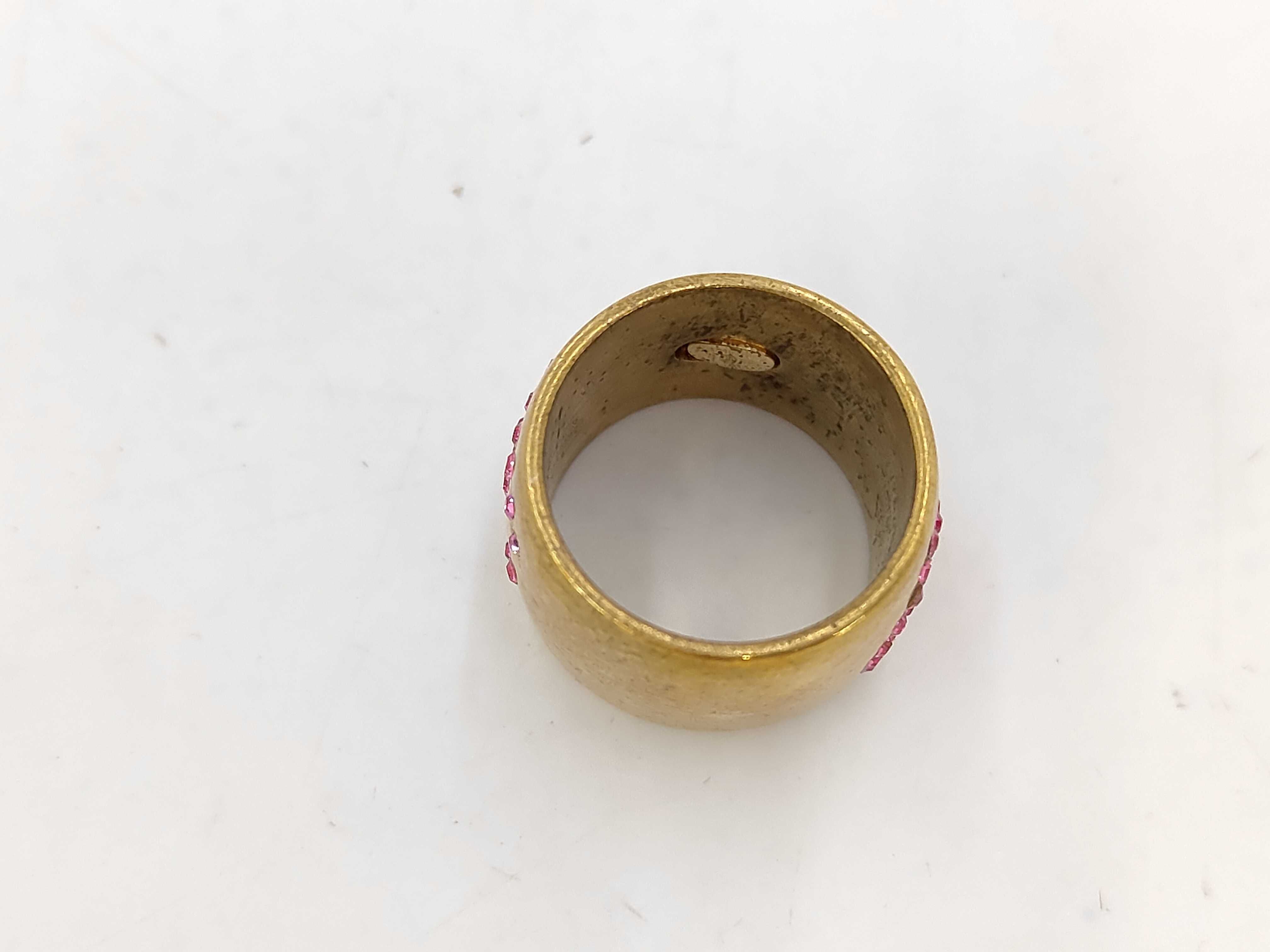 Ring (with comment) 02P Ring — view 6