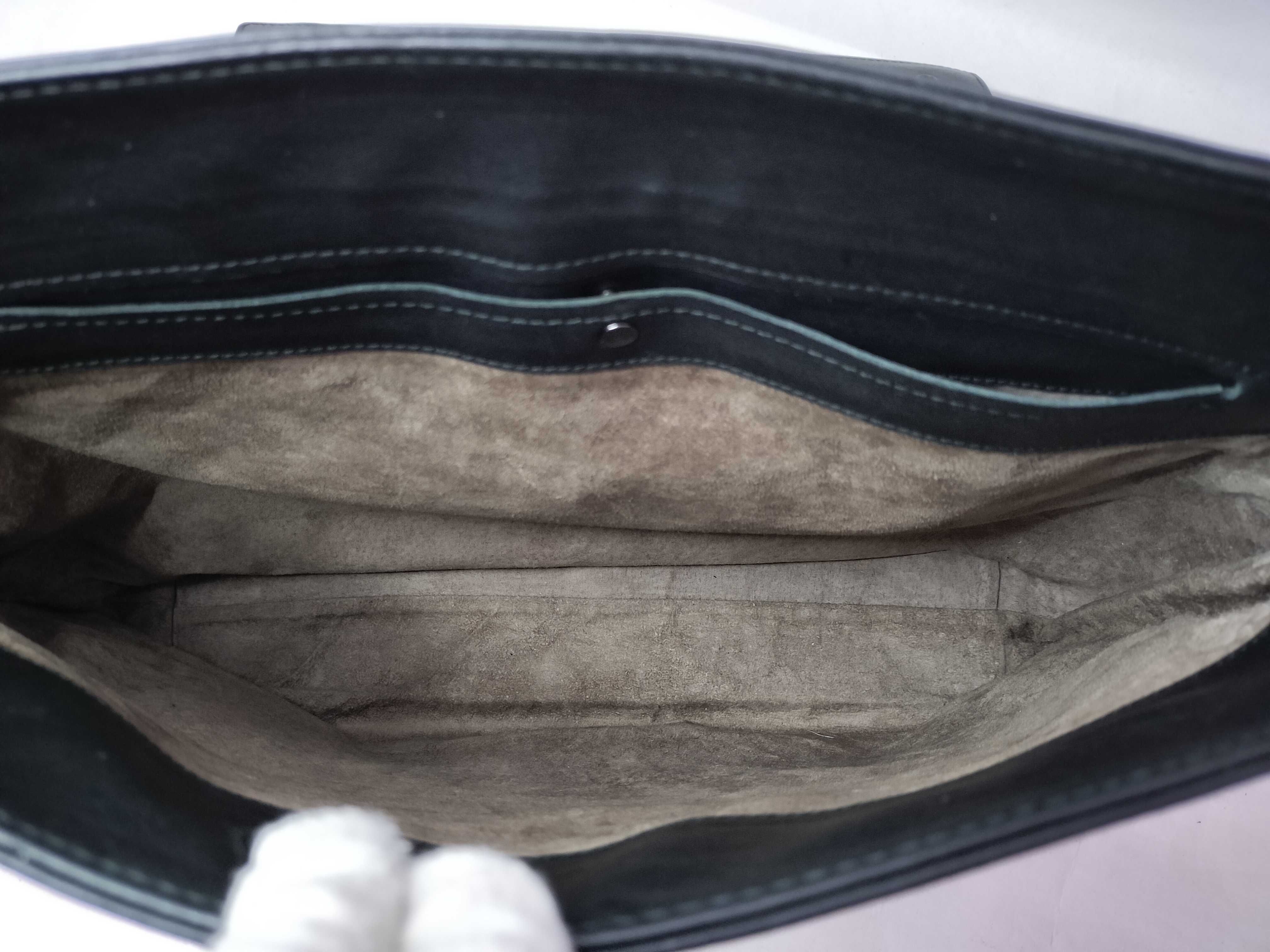 Intrecciato Shoulder Bag, Black Messenger Bag — view 12