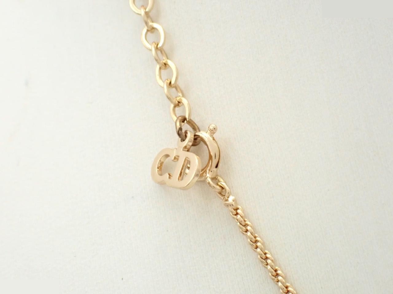 Gold necklace, chain approximately 42cm — view 2