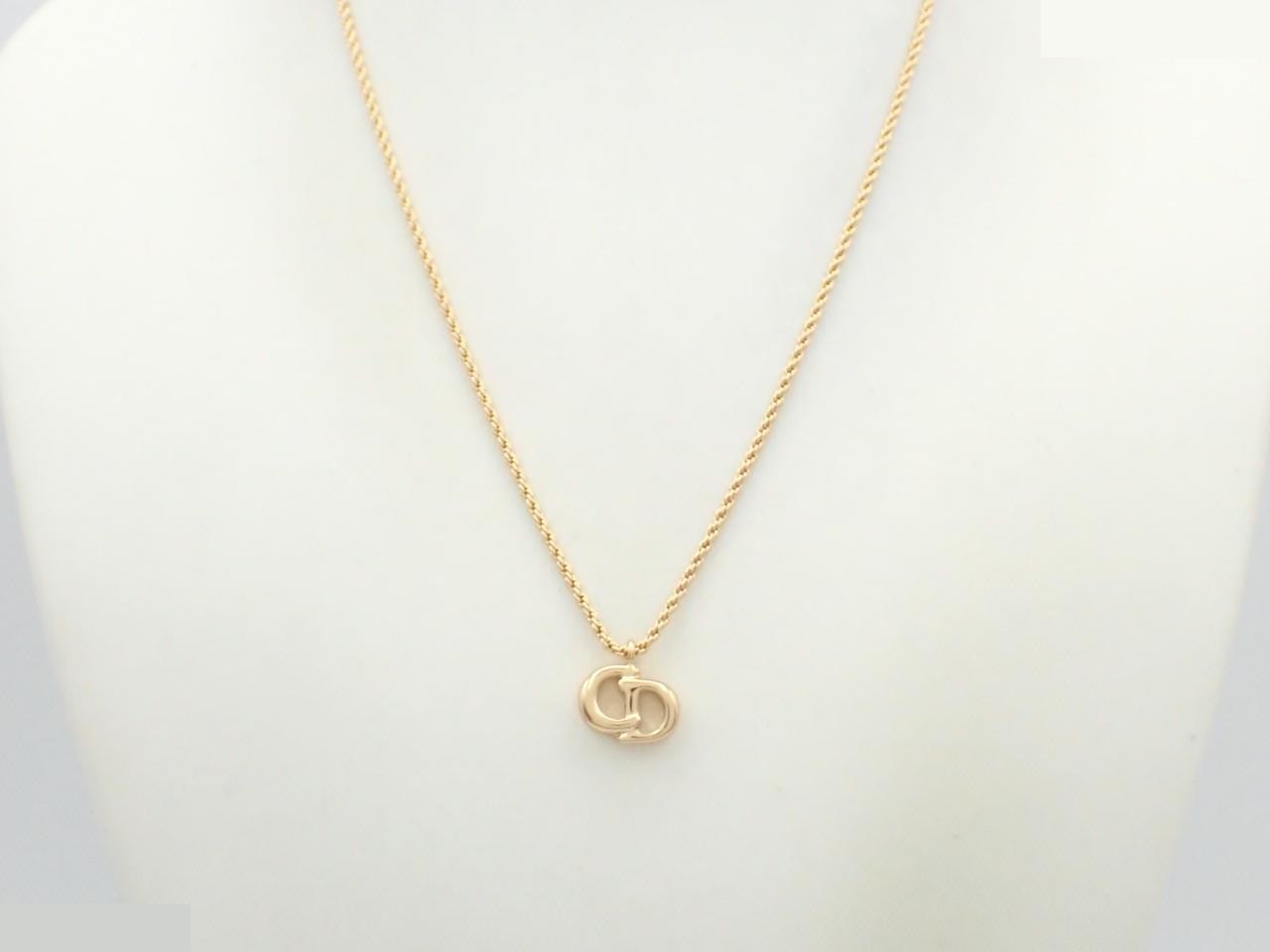 Gold necklace, chain approximately 42cm — view 3