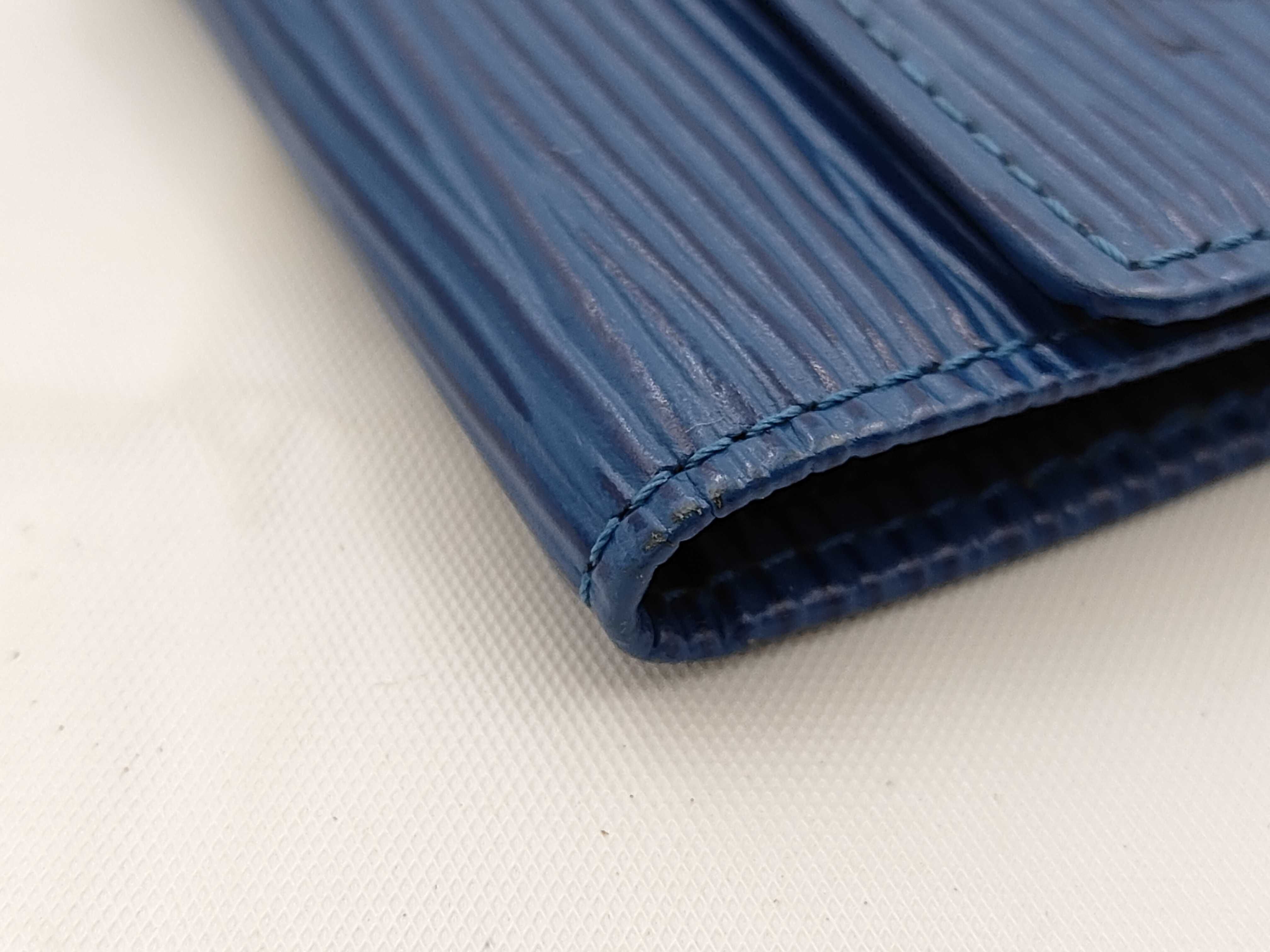 Epi Leather Key Case — view 3