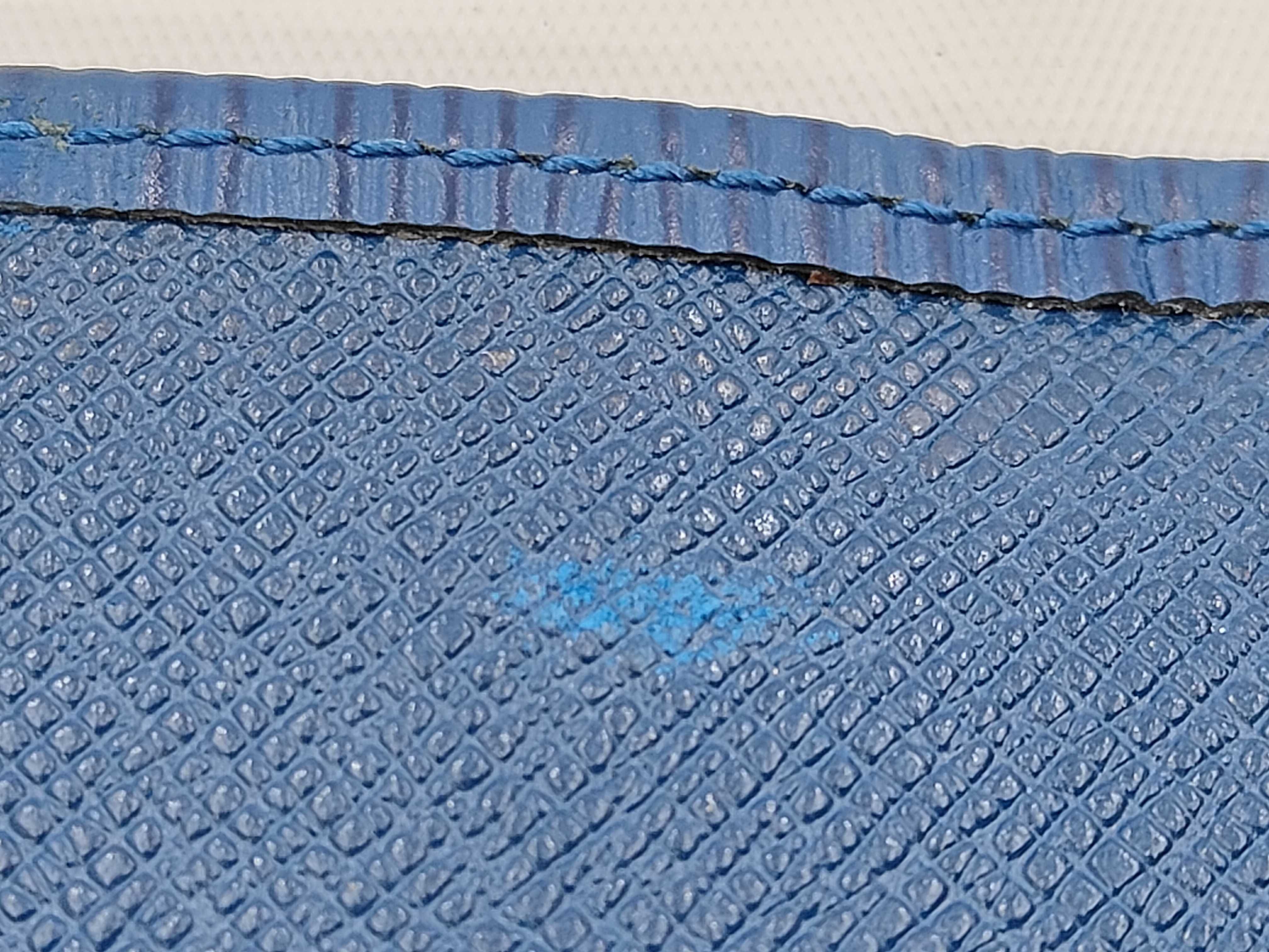 Epi Leather Key Case — view 7