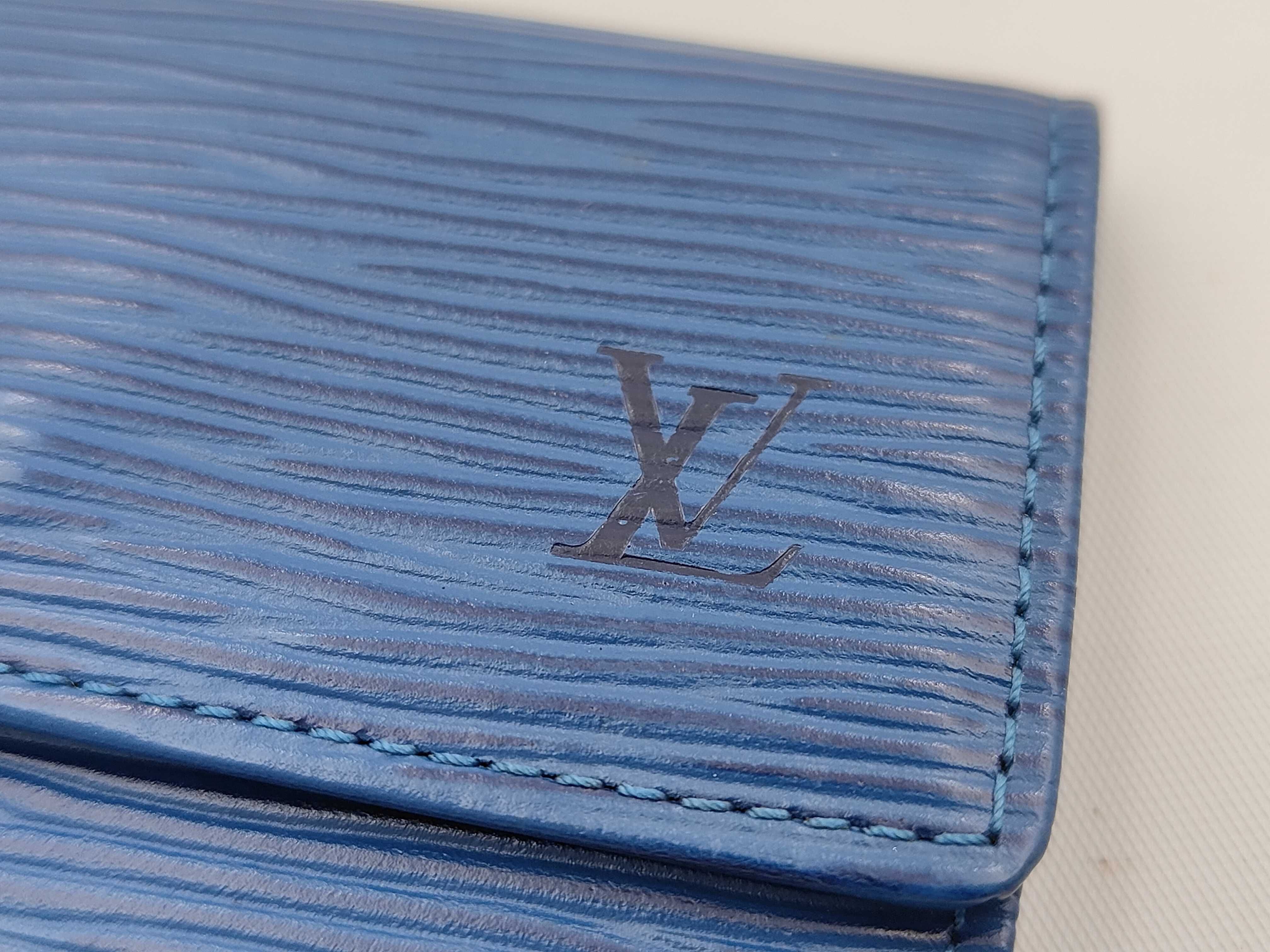 Epi Leather Key Case — view 8