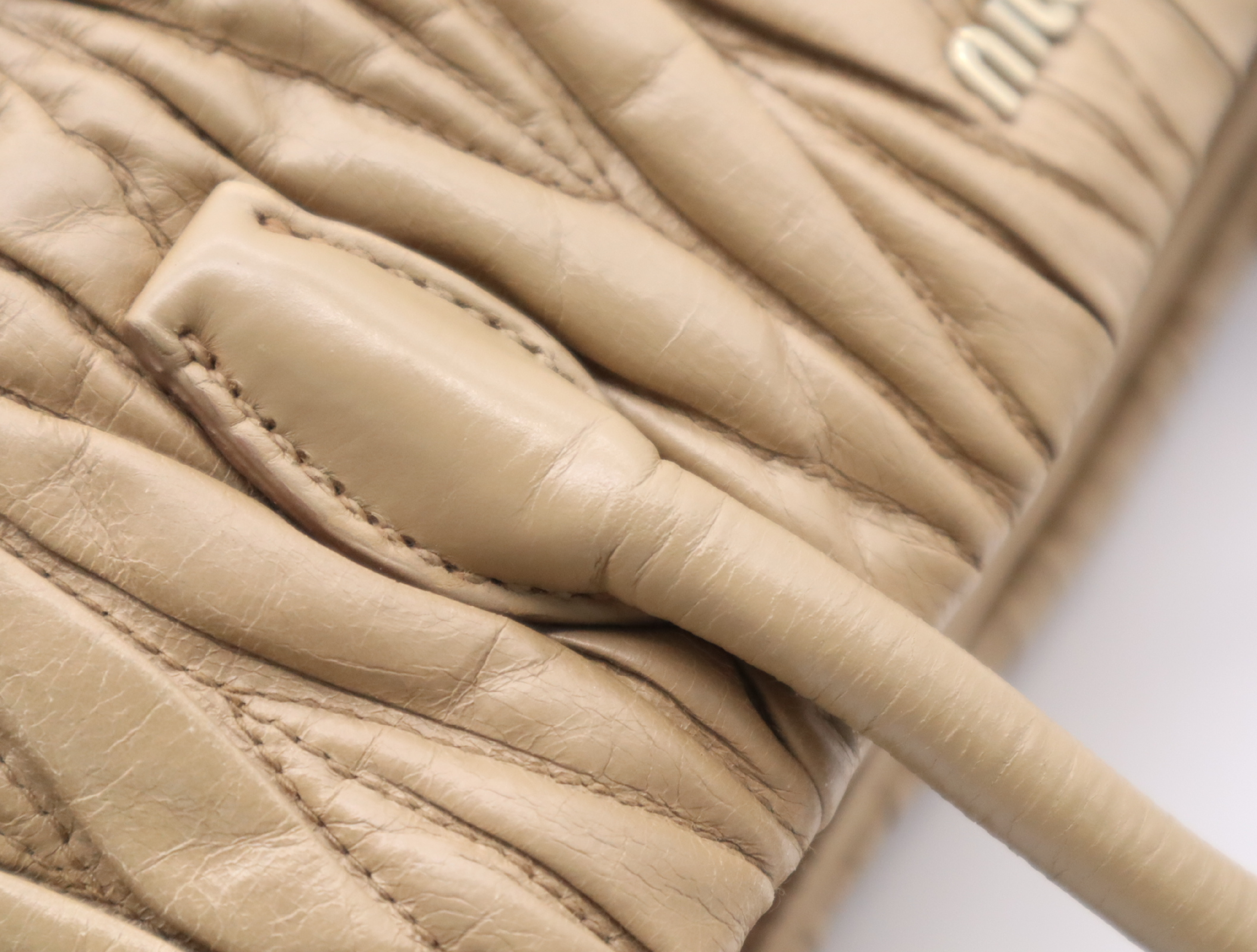 Leather Matelassé 2-Way Handbag in Beige with Gold Hardware and Shoulder Strap — view 9