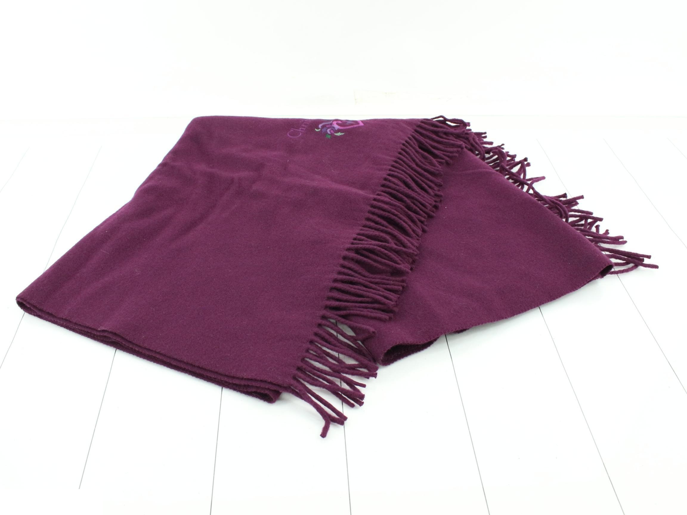 Other lines: Small items, accessories, and scarves — view 3