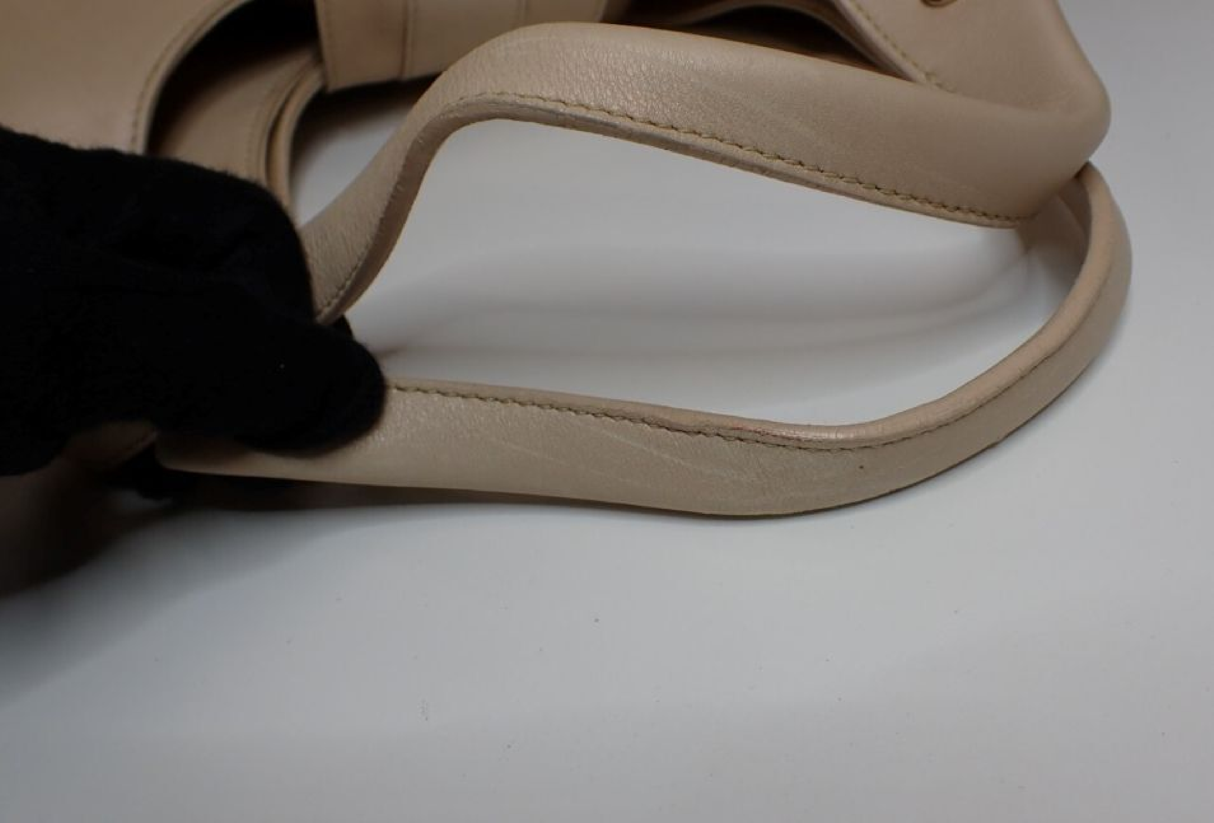Chandra Leather Semi Shoulder Bag — view 7