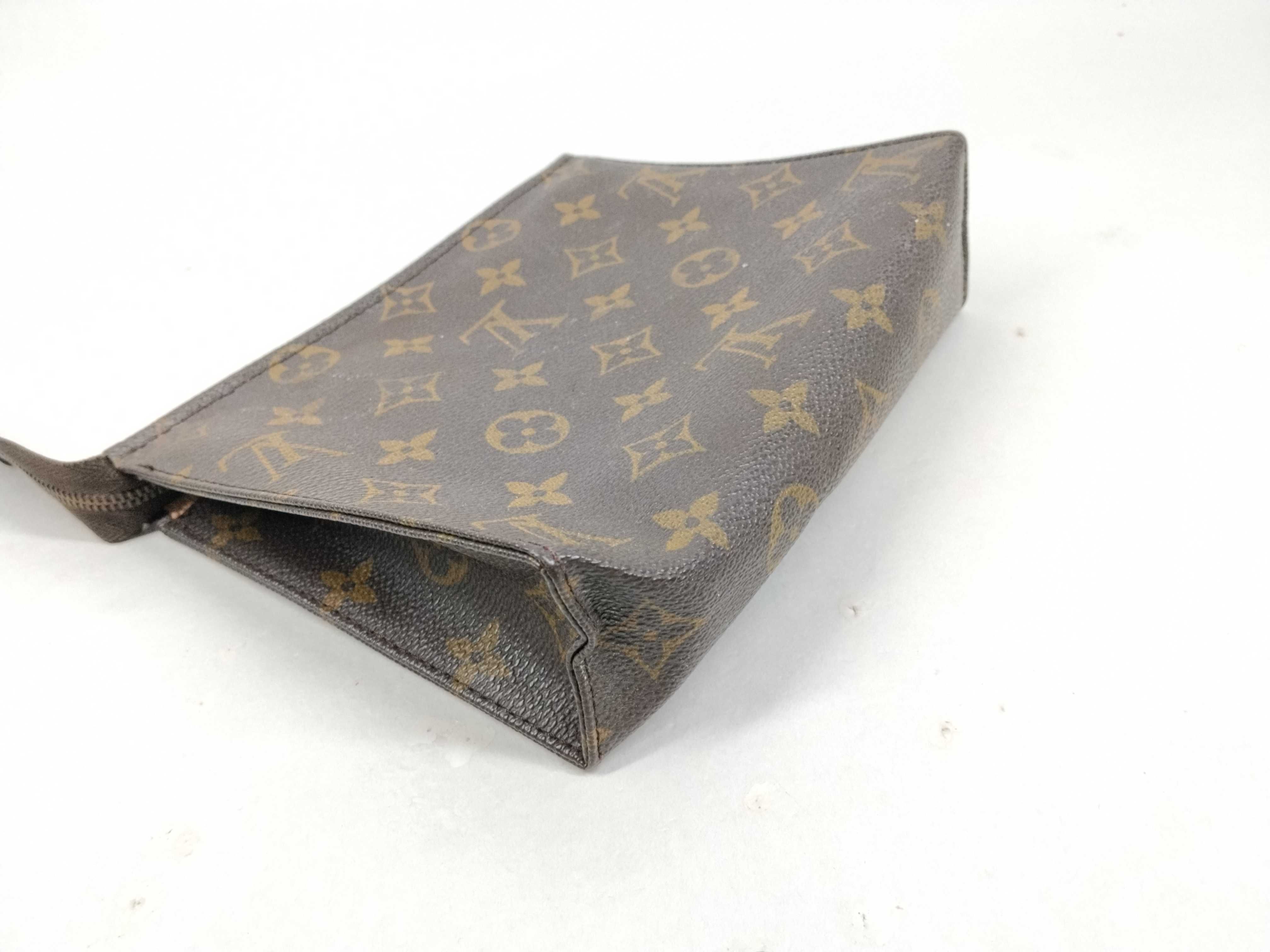 Monogram Pochette Toilette 18 Pouch — view 4