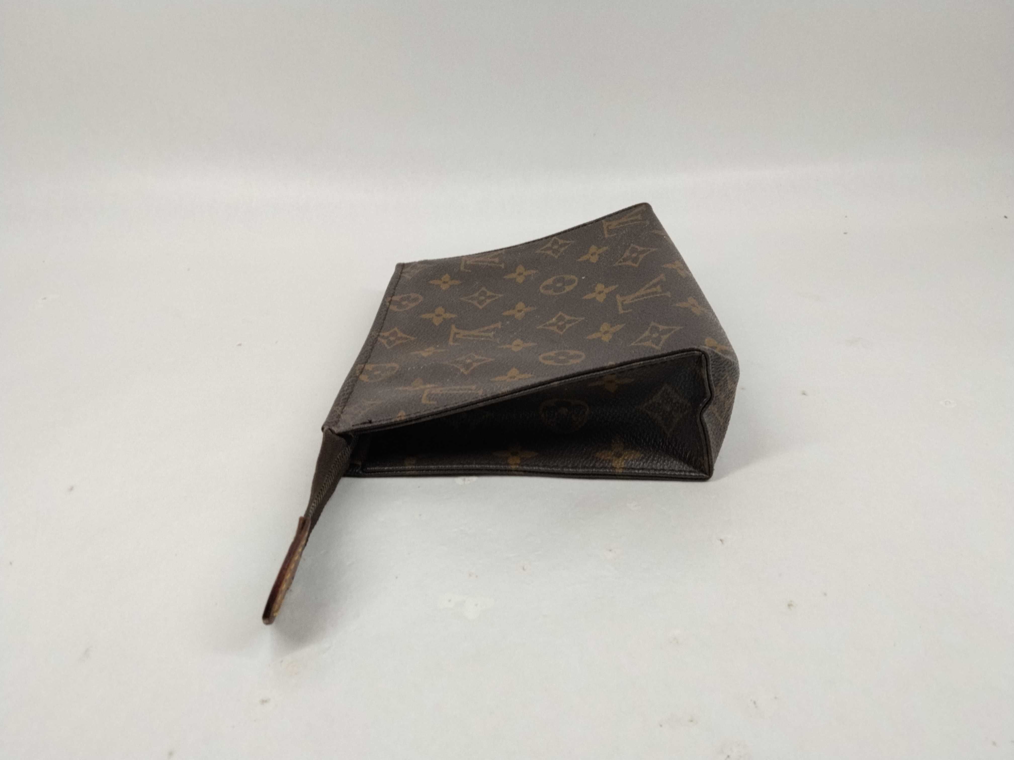 Monogram Pochette Toilette 18 Pouch — view 5