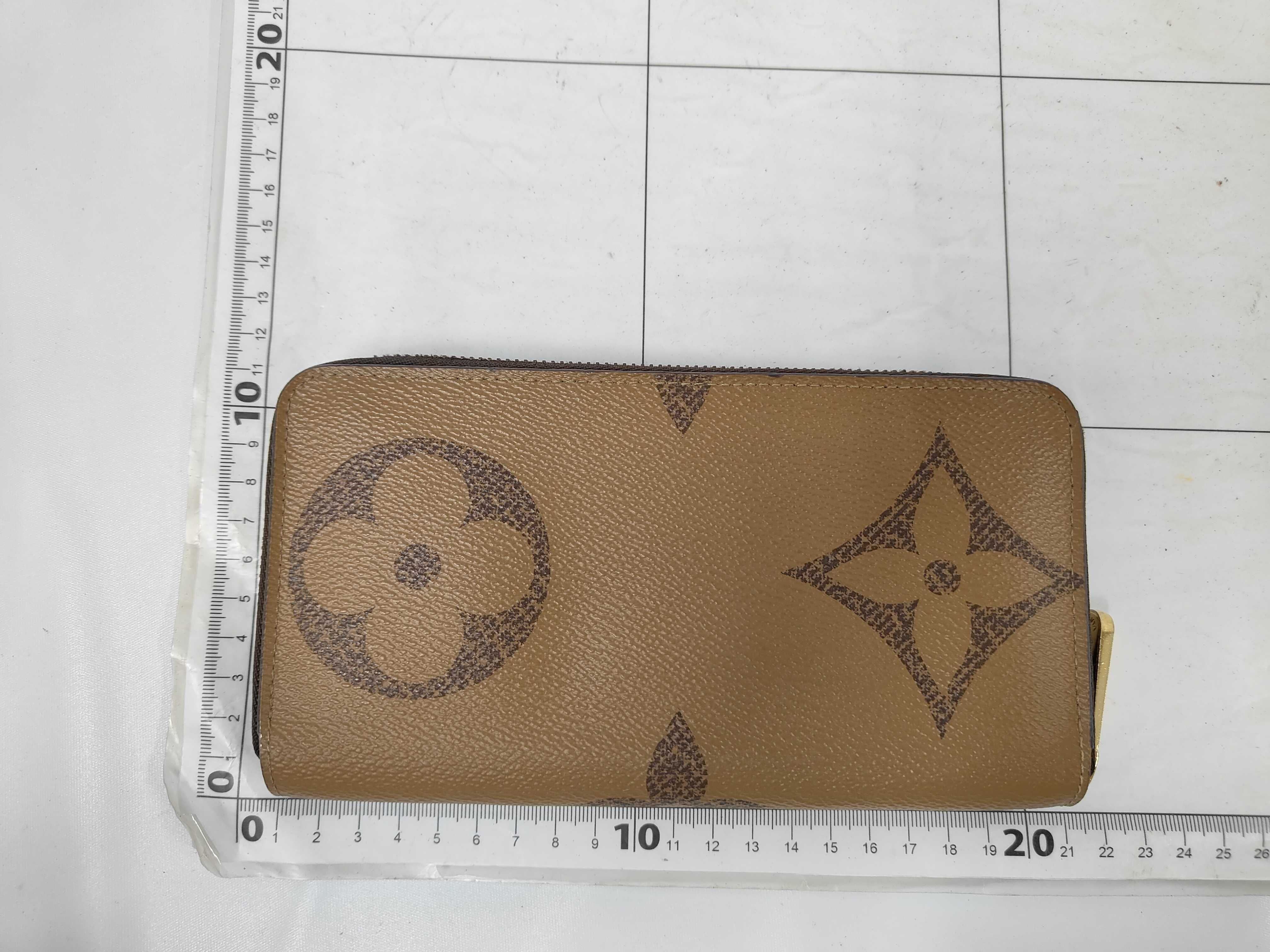Monogram Giant Reverse Zippy Wallet, Box Included, Excellent Condition — view 2