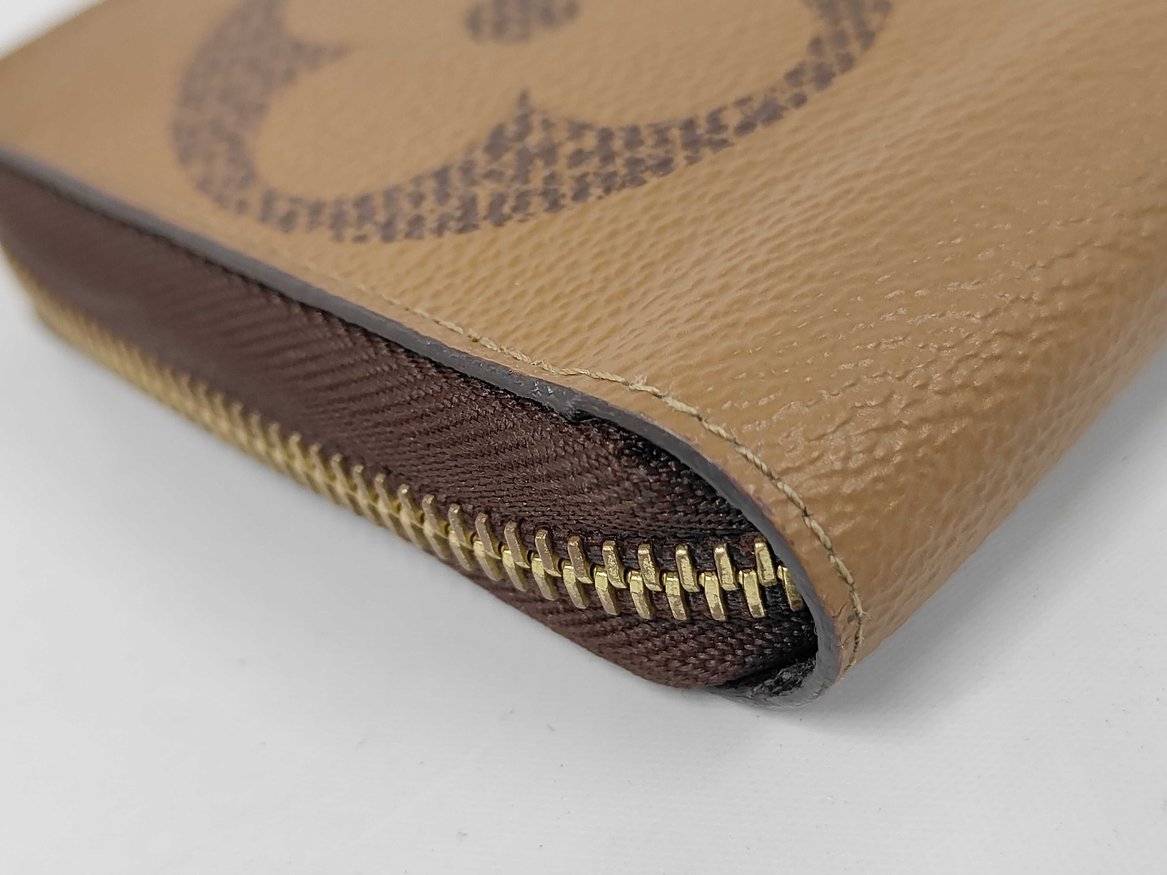 Monogram Giant Reverse Zippy Wallet, Box Included, Excellent Condition — view 3