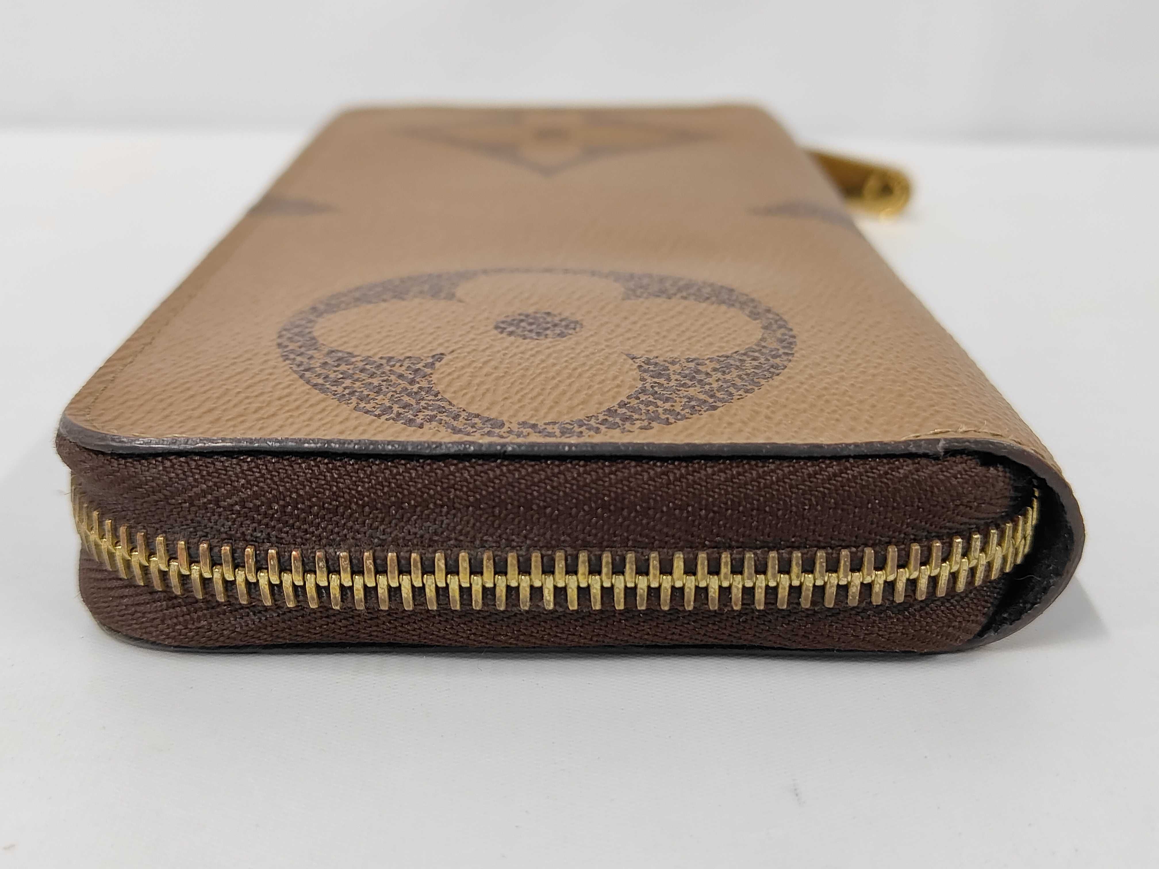 Monogram Giant Reverse Zippy Wallet, Box Included, Excellent Condition — view 5