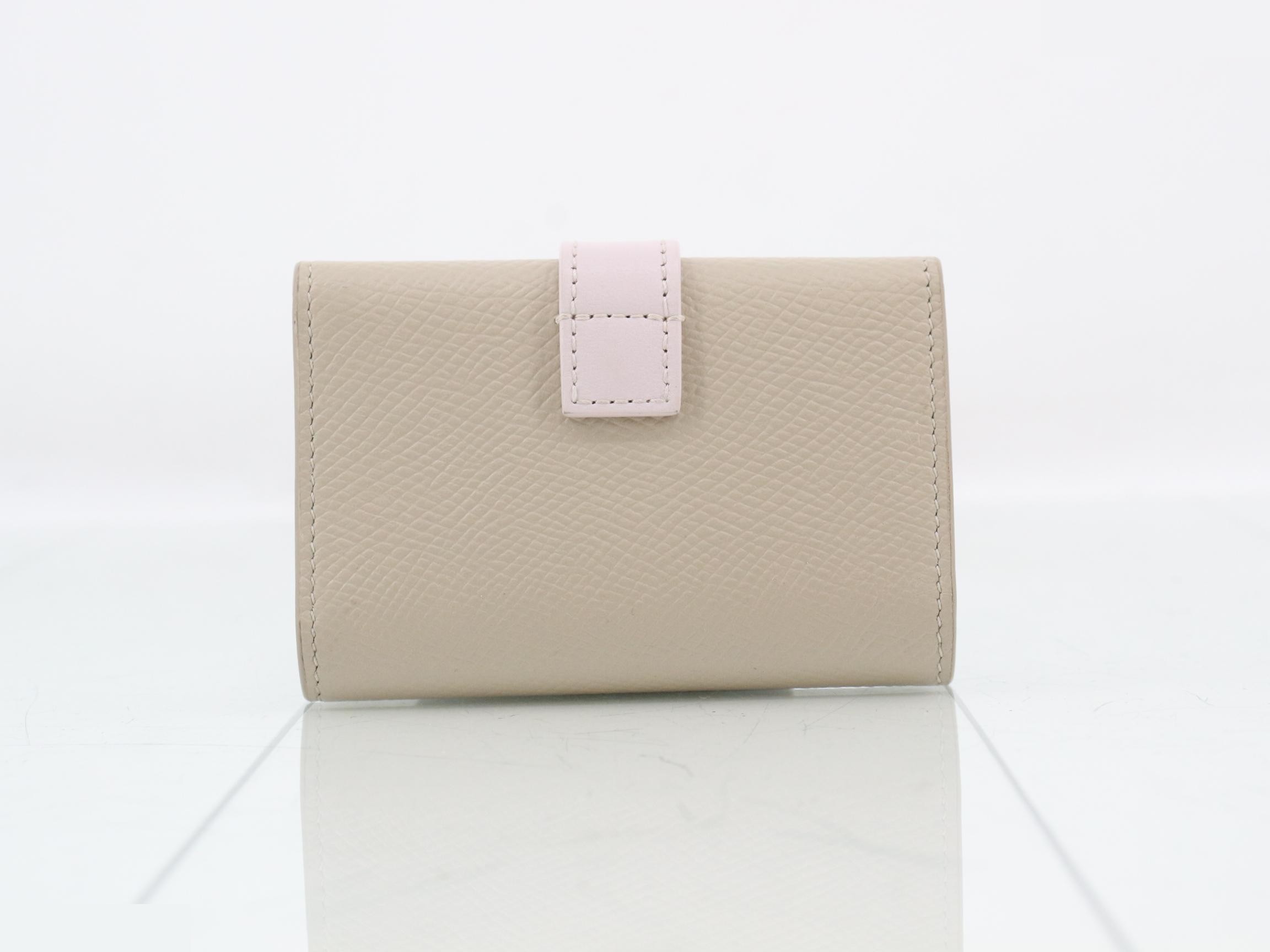 6-key case — view 2