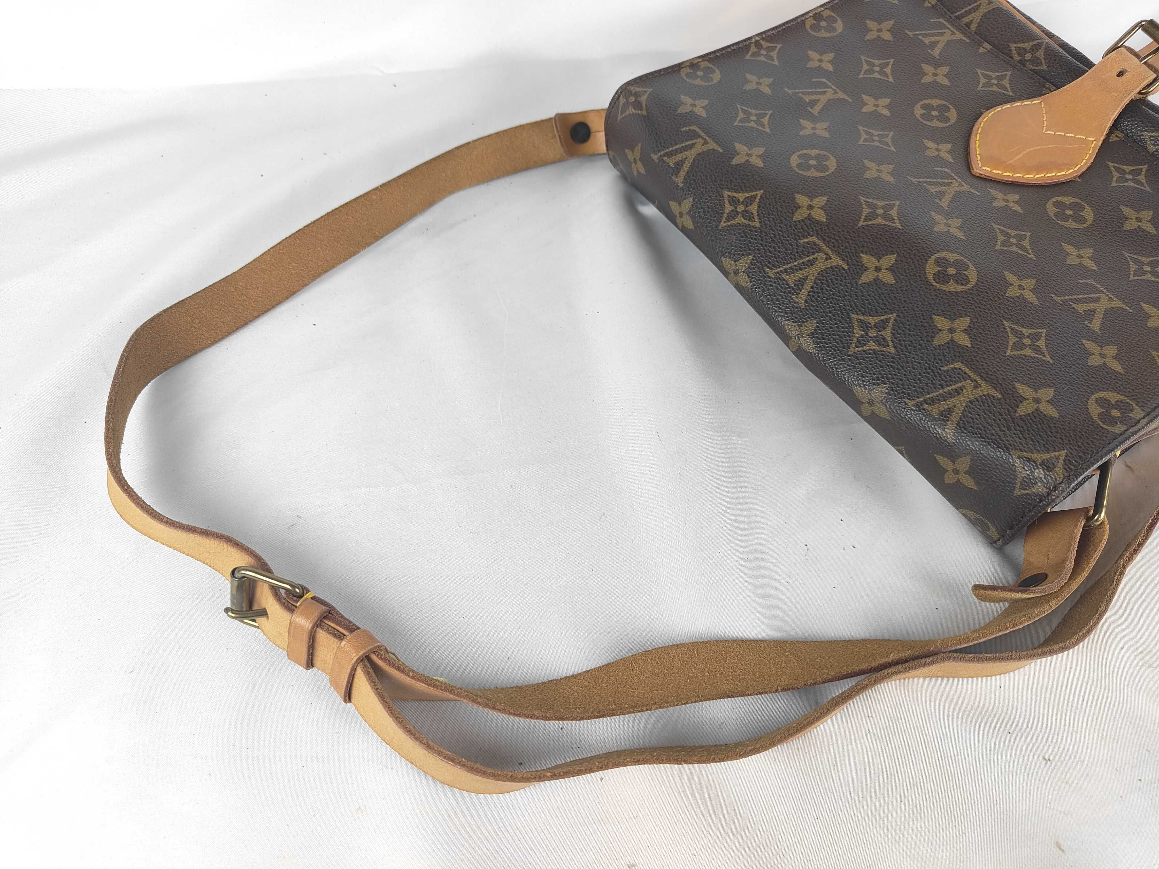Monogram Vuitton Monogram Cartouchiere GM M51252 8905SL Brown Shoulder Bag — view 3