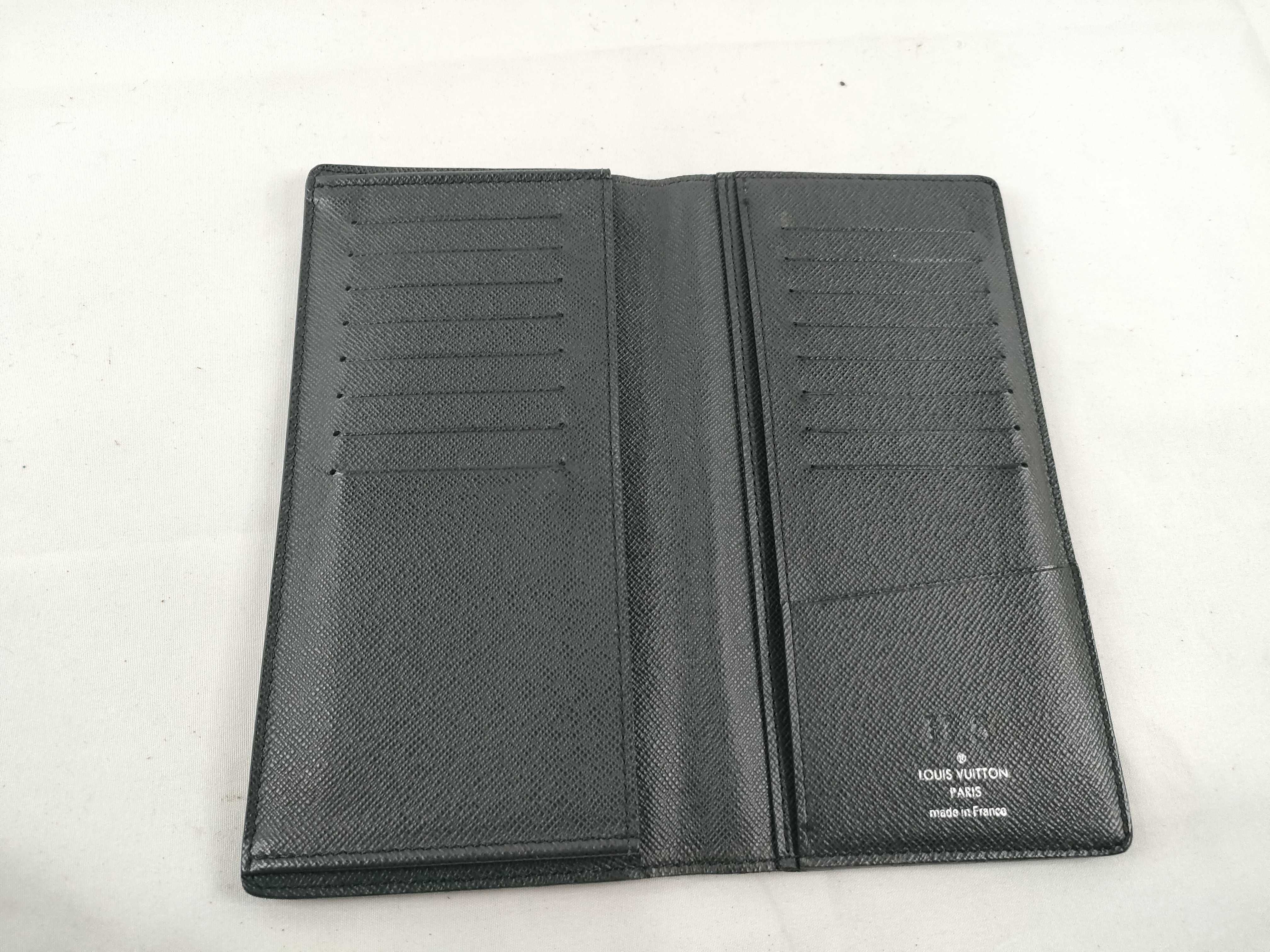 Taiga Louis Vuitton Portefeuille Long Billfold — view 8