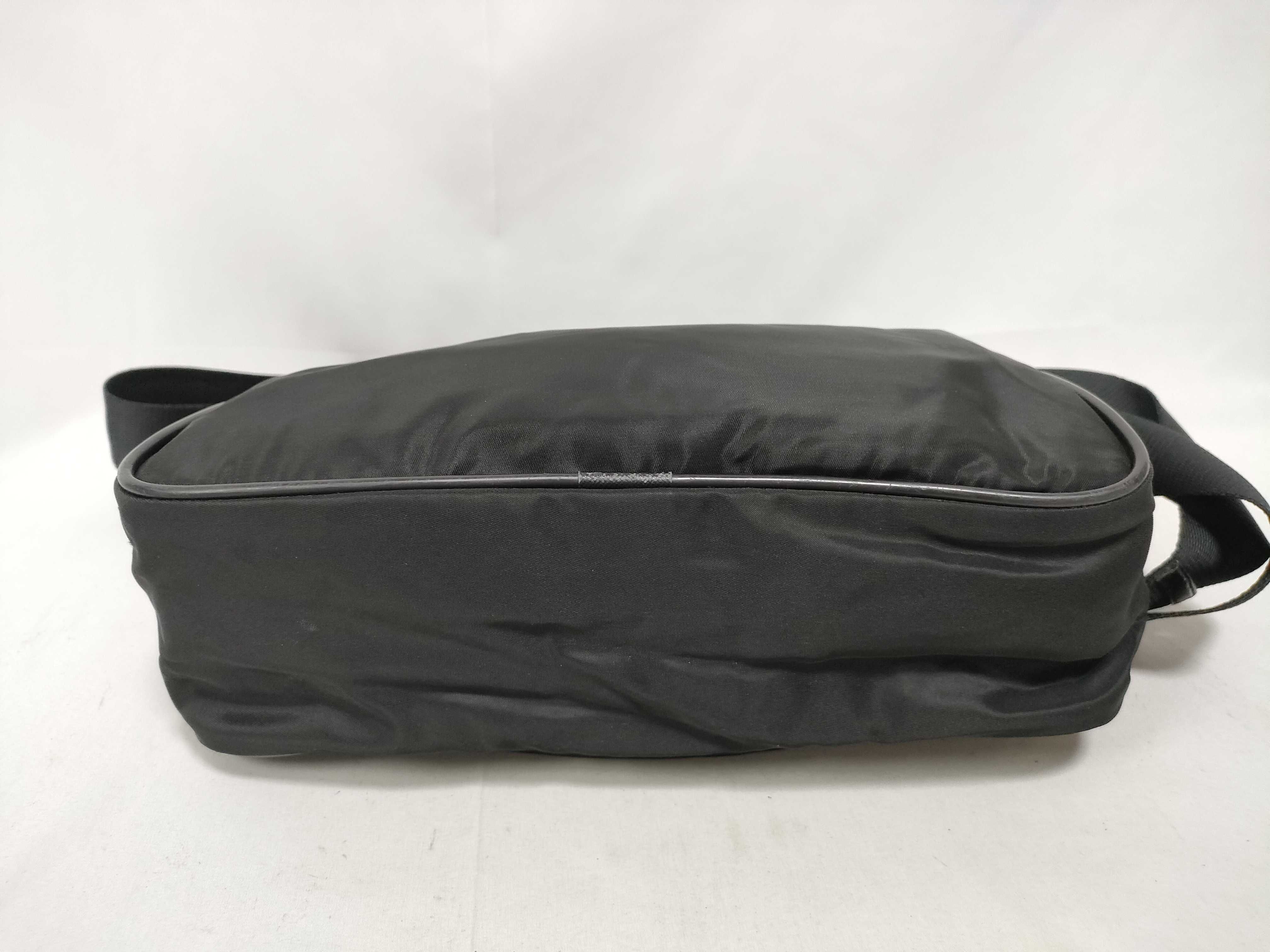 shoulder bag — view 3