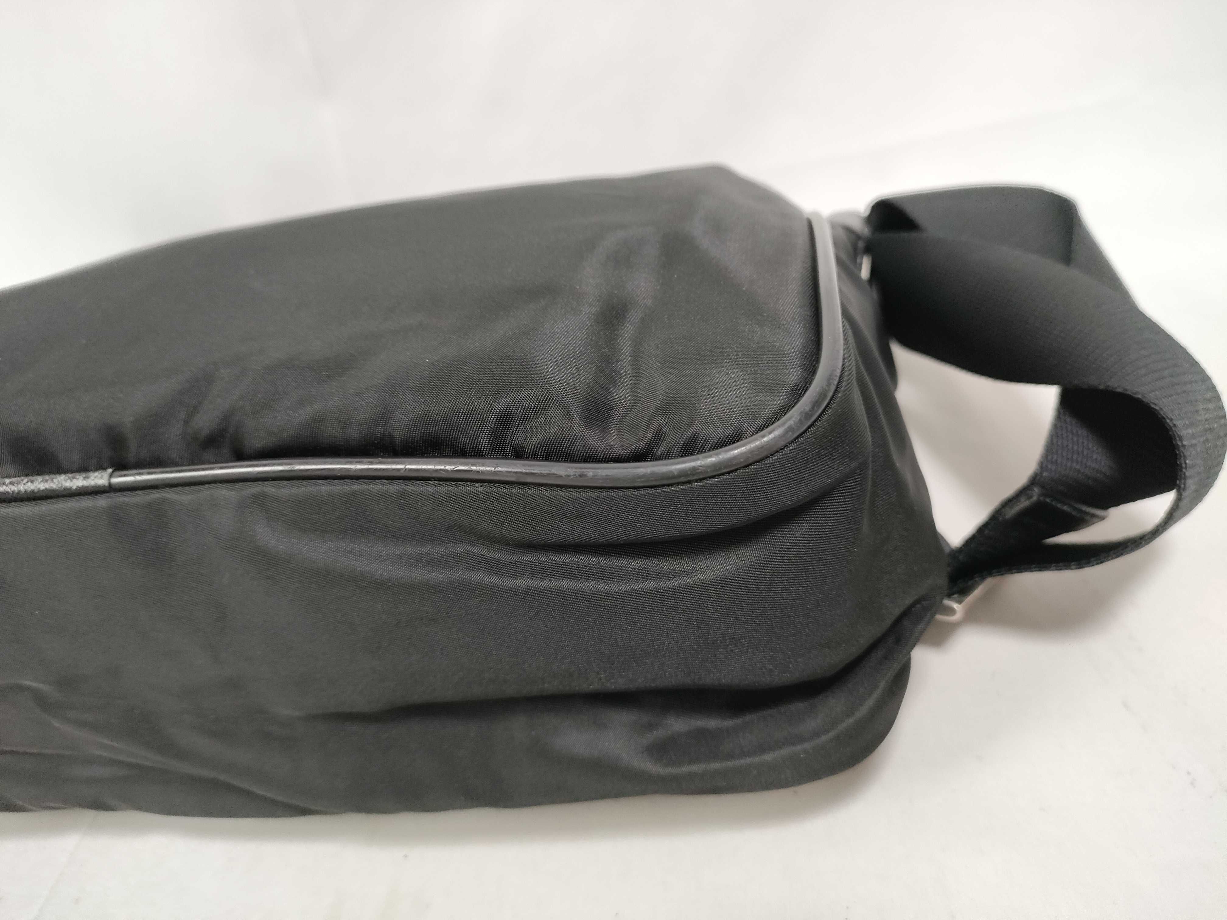 shoulder bag — view 4