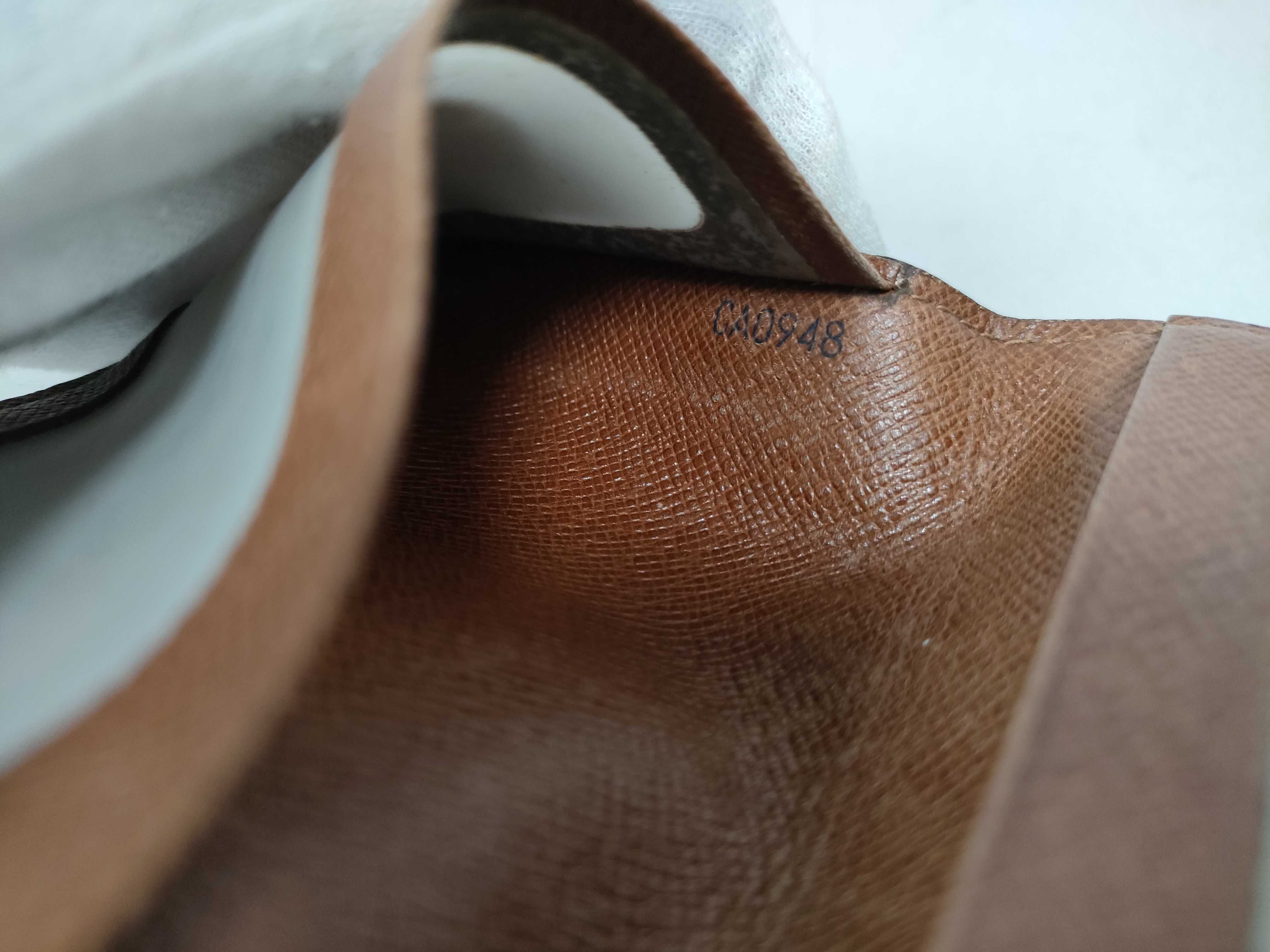 Monogram Louis Vuitton Pass Case Porte 2 Cartes Vertical Monogram M60533 Card Case — view 10