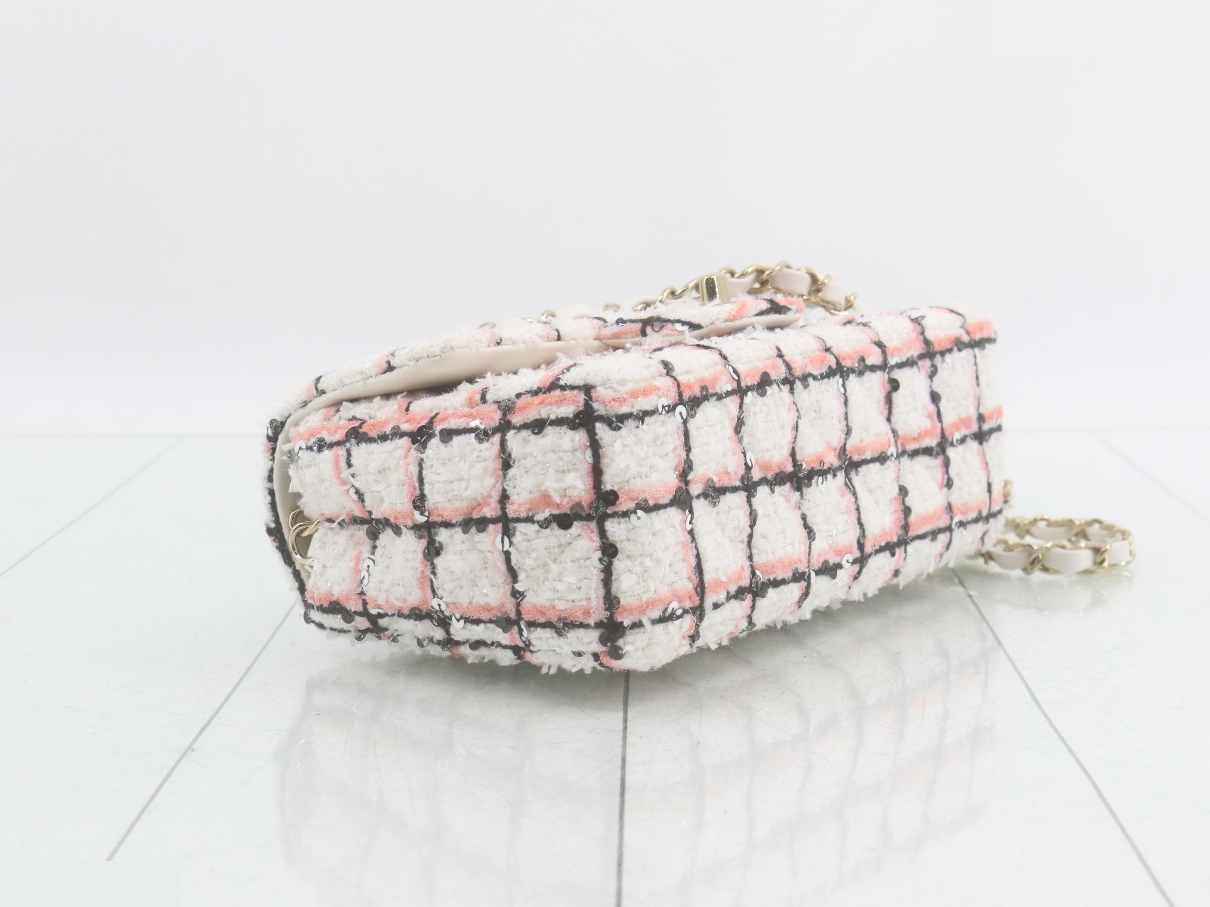 Matelassé Tweed Shoulder Bag — view 5