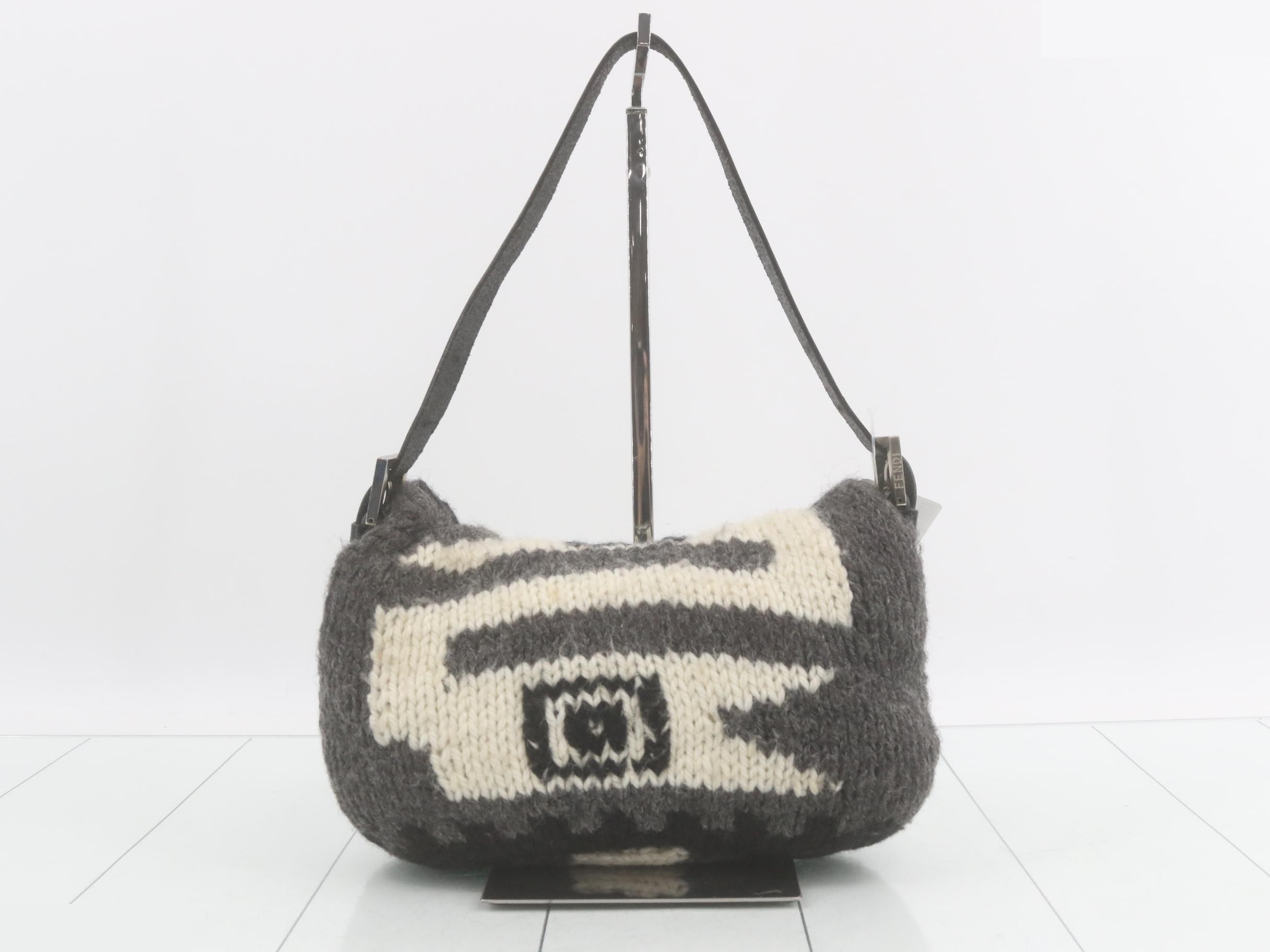 Mamma Bucket Knit Shoulder Bag — view 2