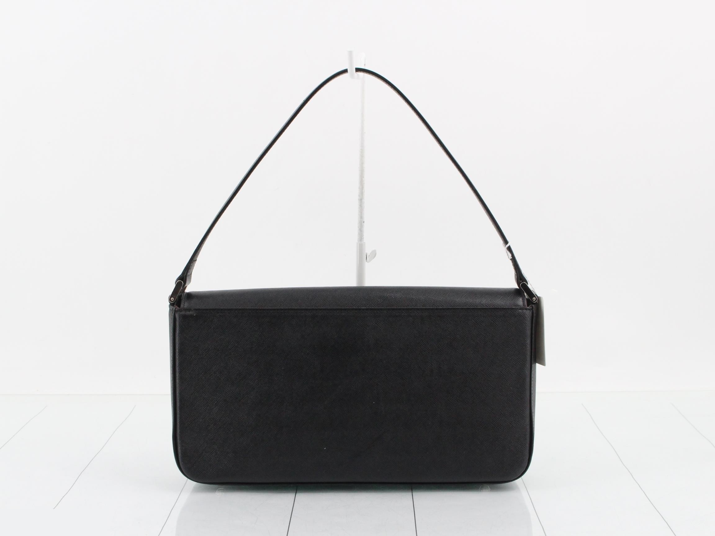 handbag — view 2