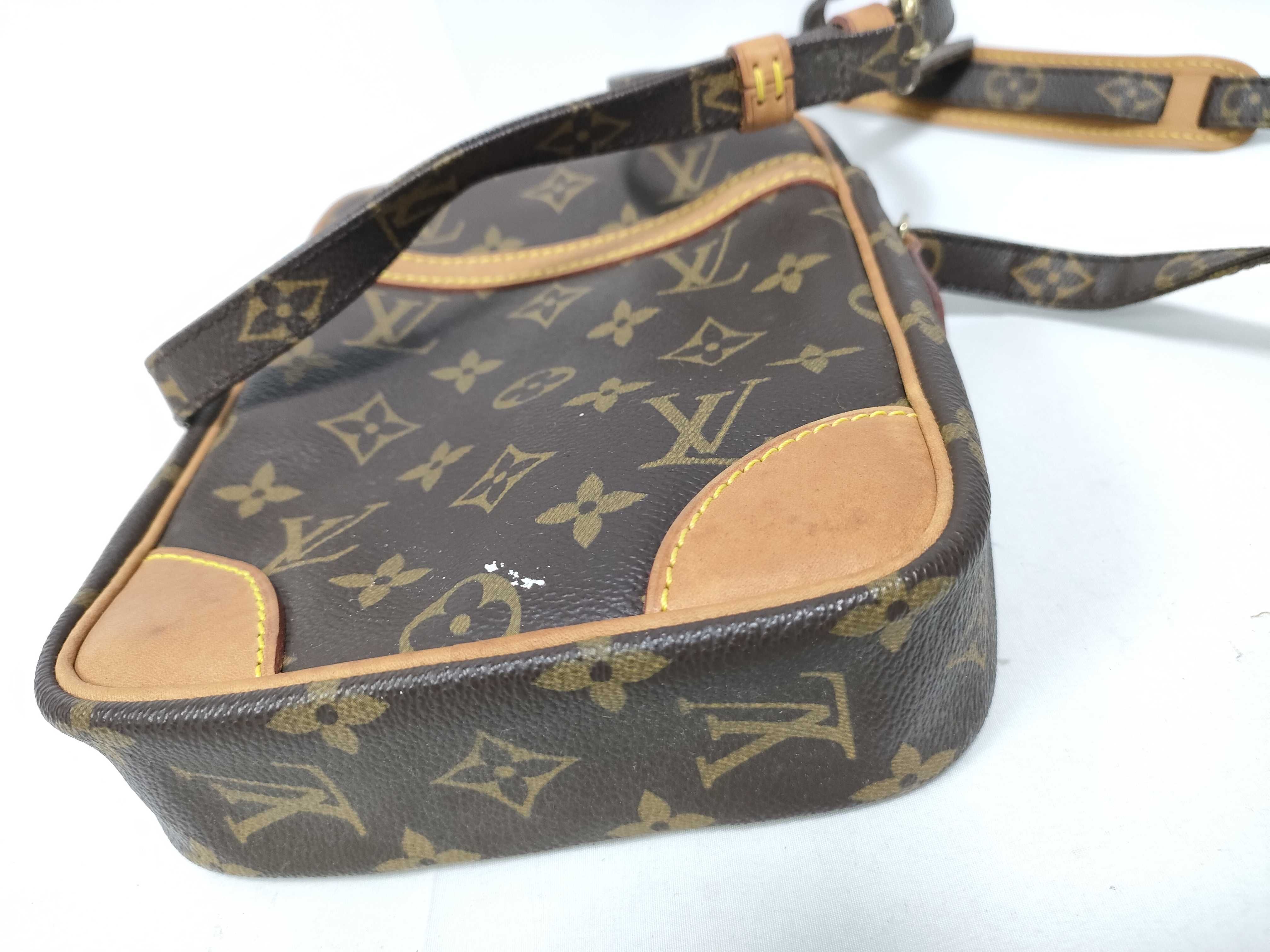 Monogram Danube M45266 SL0034 Brown Shoulder Bag — view 4