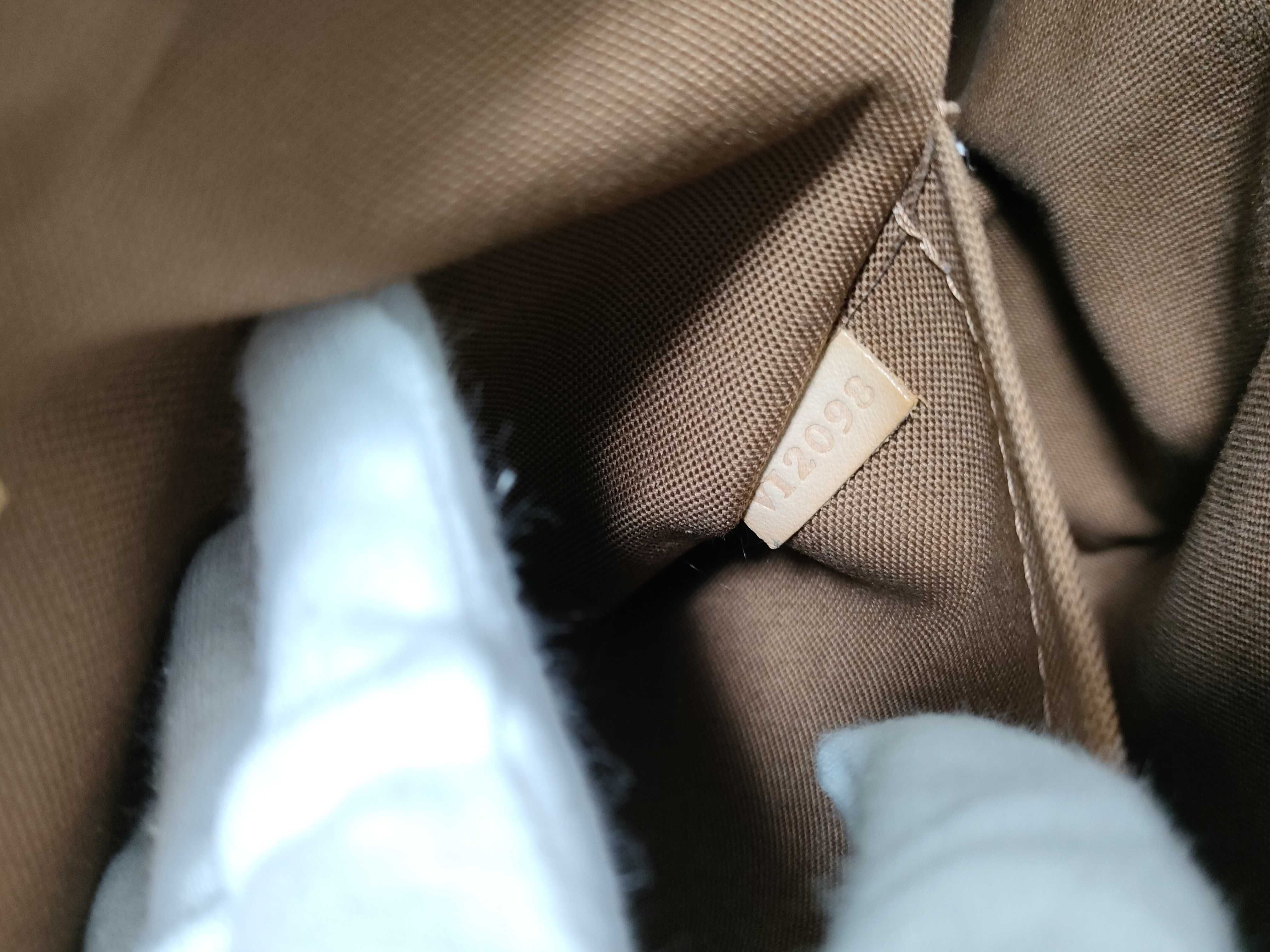 Monogram Tivoli PM M40143 Handbag — view 13