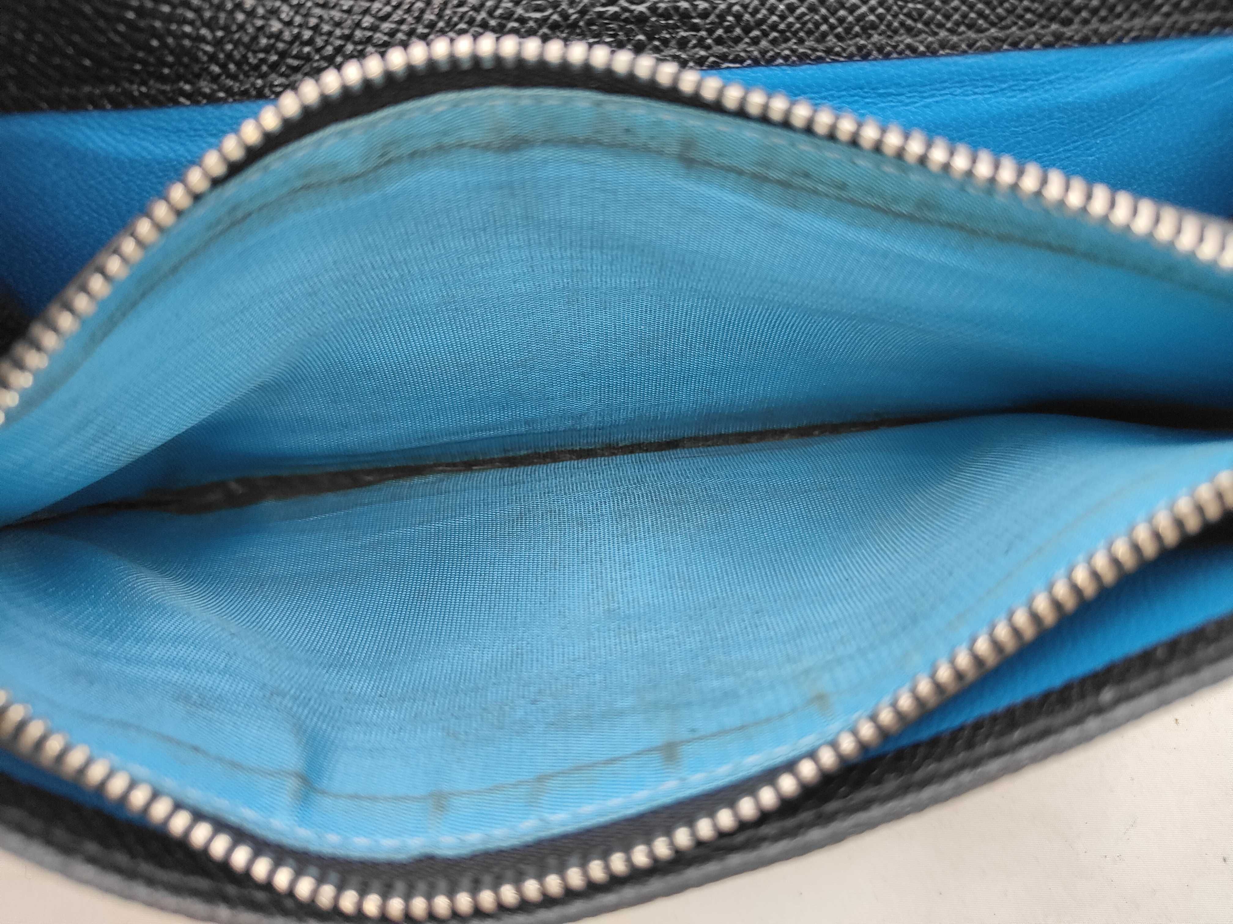 B.zero1 Long Wallet — view 6