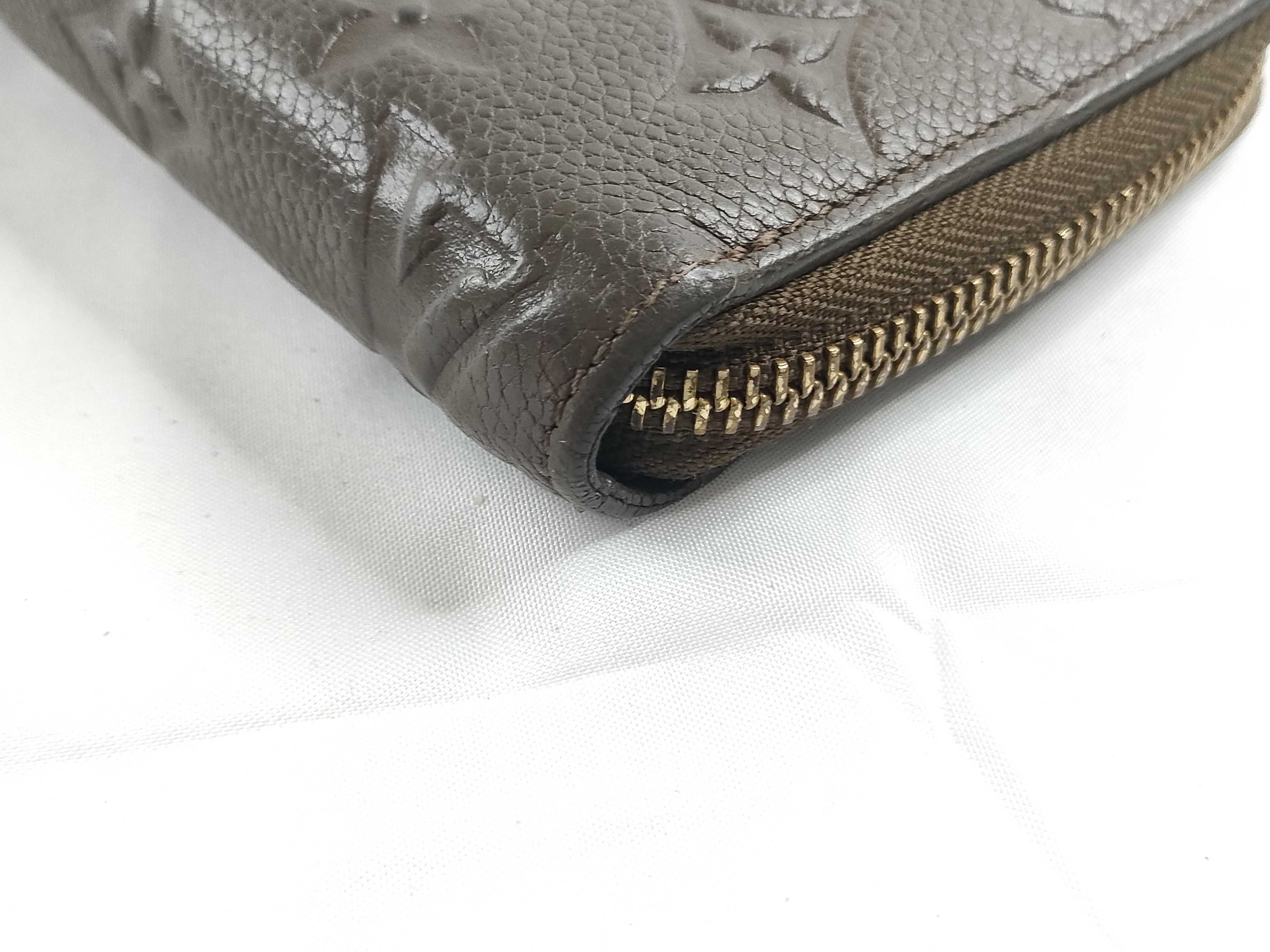 Monogram Empreinte Louis Vuitton Empreinte Leather Round Long Wallet Serial Number Wallet — view 3