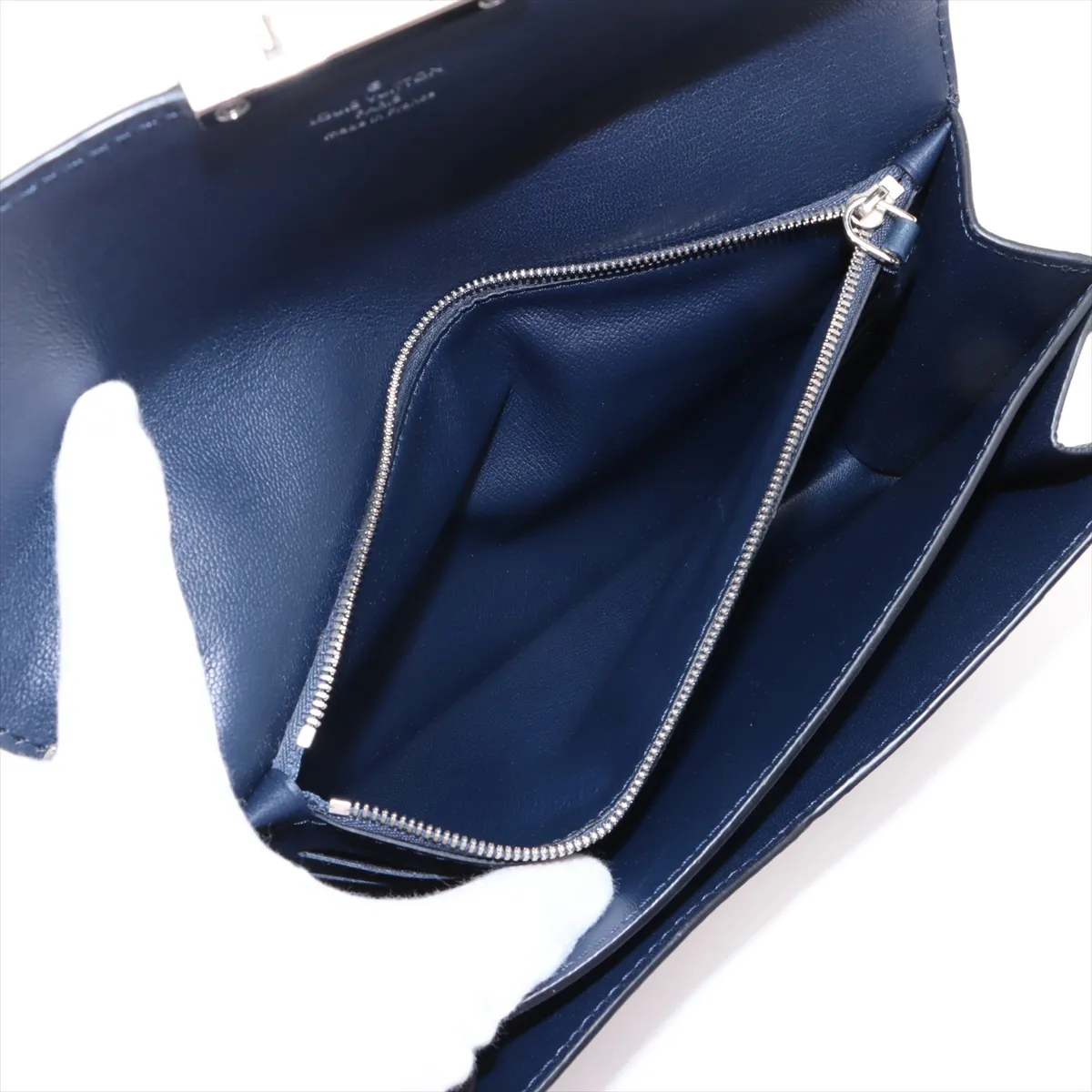 Ostrich Pochette Thames - TR1128 Navy — view 7