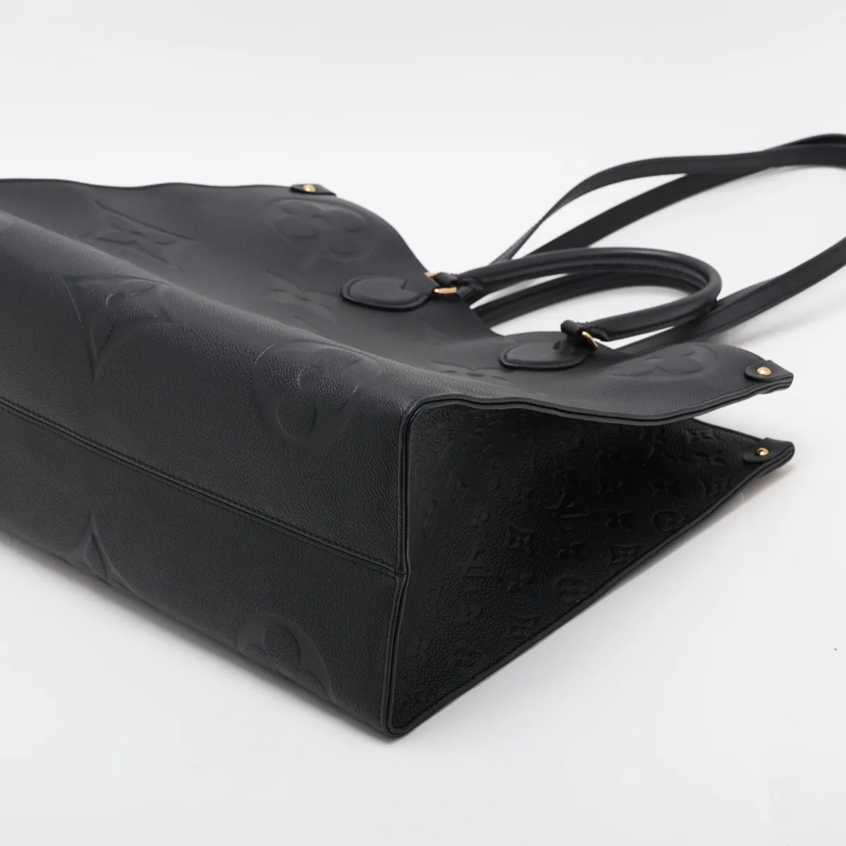 Monogram Empreinte OnTheGo GM M44925 Black (RFID detected) — view 3