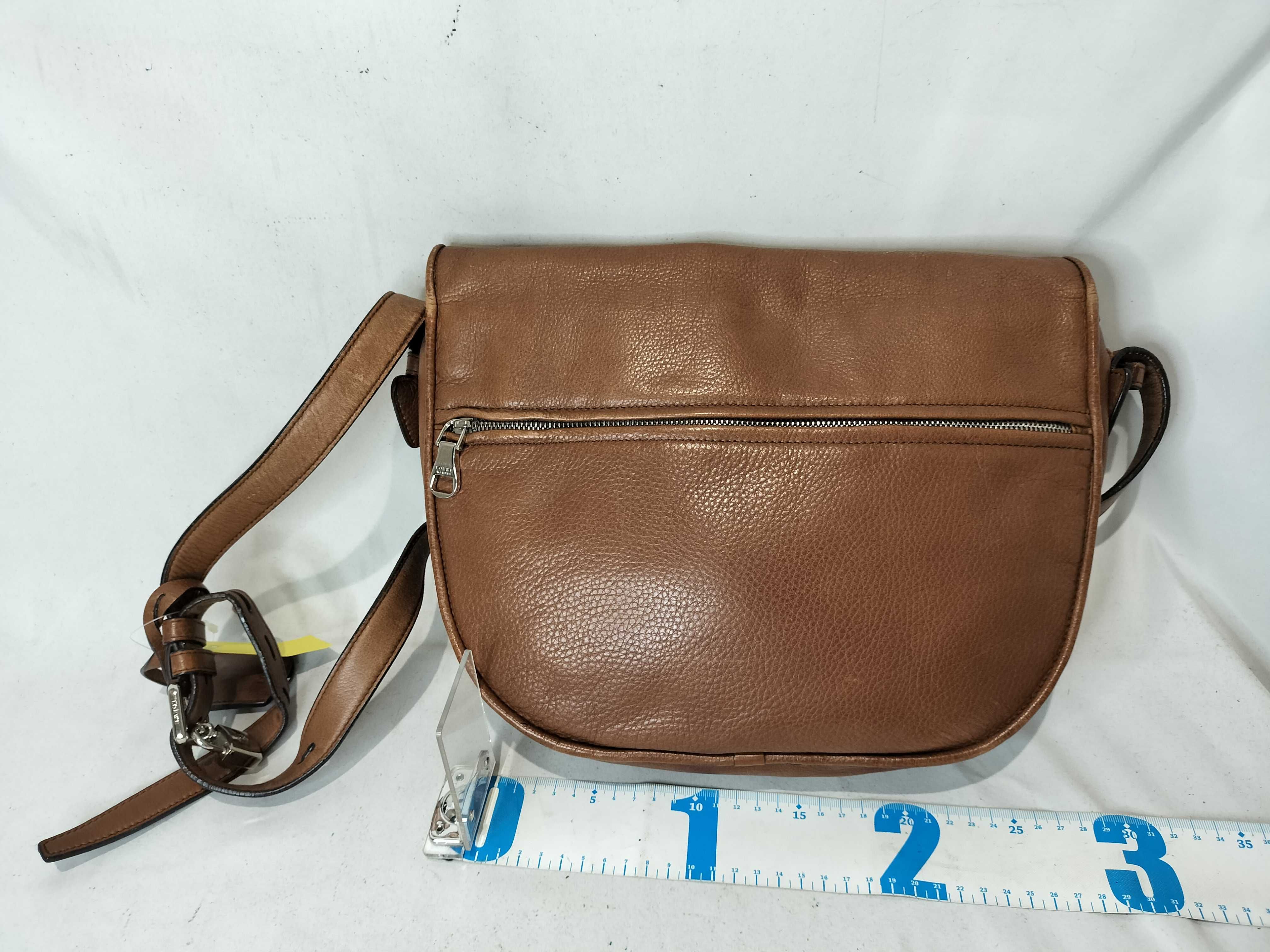 Heritage All-Leather Brown Shoulder Bag — view 3
