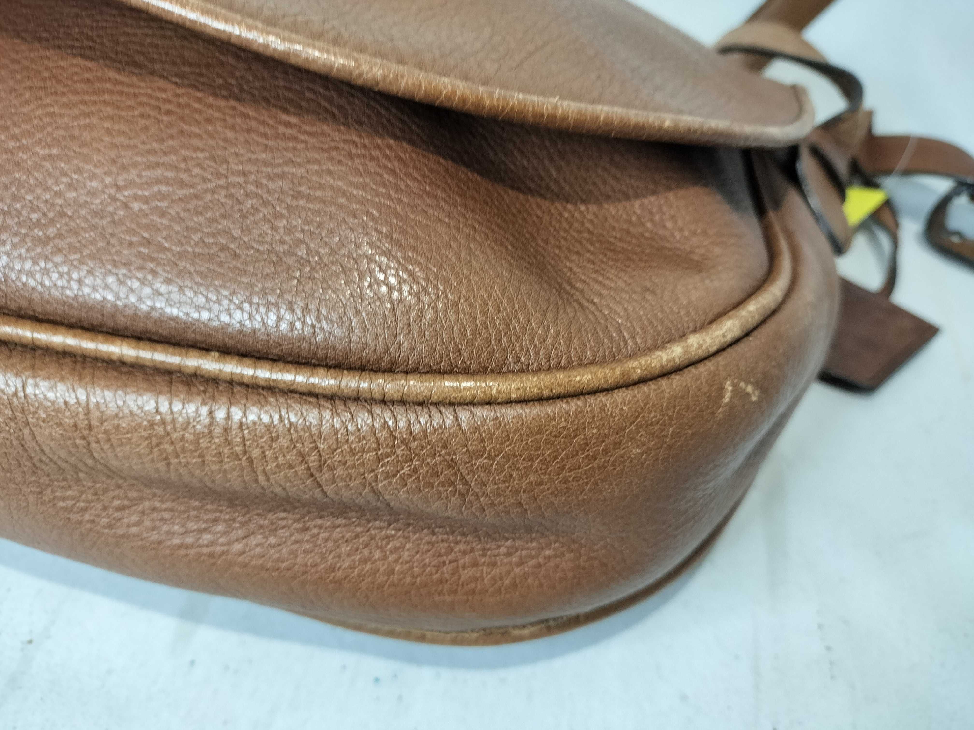 Heritage All-Leather Brown Shoulder Bag — view 7