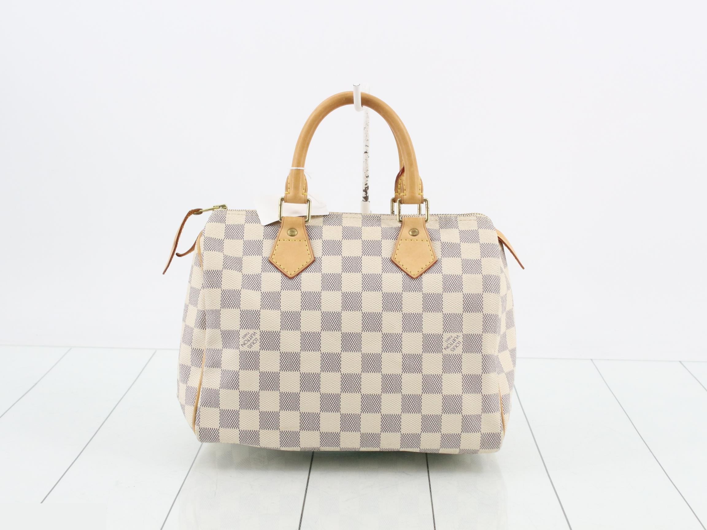 handbag — view 2