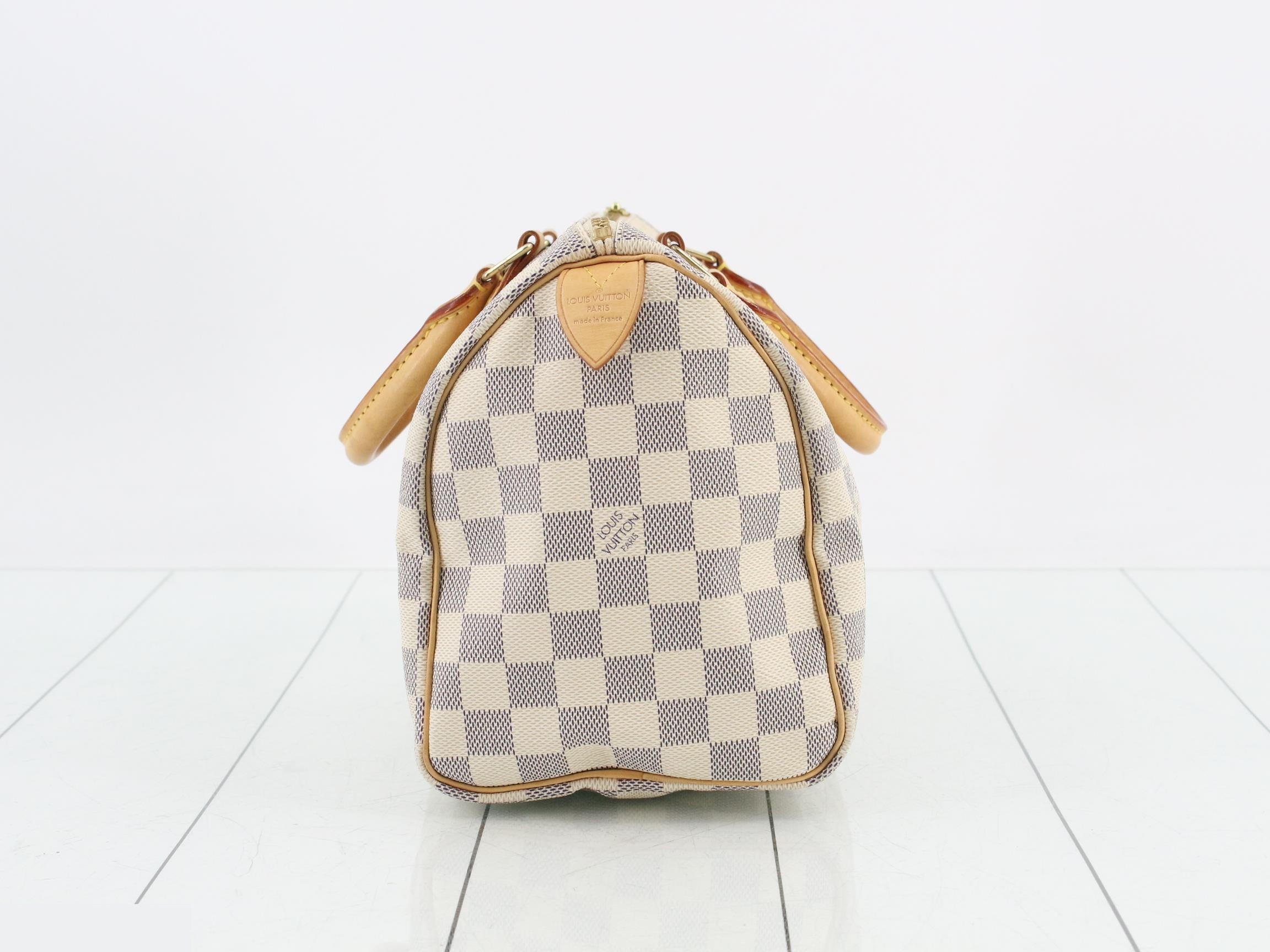 handbag — view 4